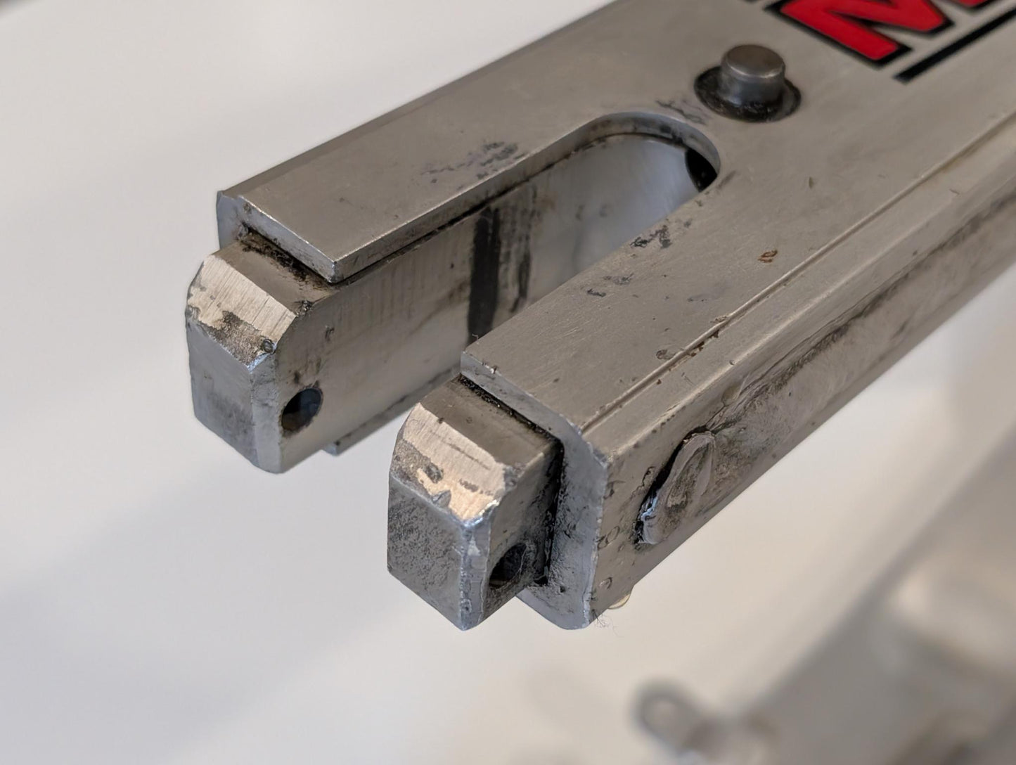 Yamaha XT600 43F Schwinge Hinterradschwinge 43F-22110 mit Lagern und Staubdeckeln gebraucht