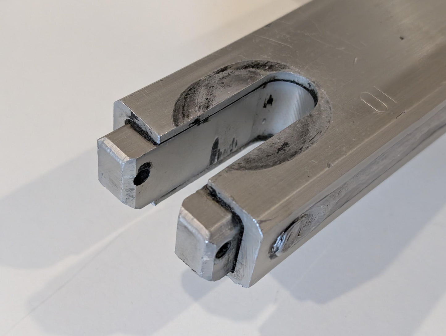 Yamaha XT600 43F Schwinge Hinterradschwinge 43F-22110 mit Lagern und Staubdeckeln gebraucht