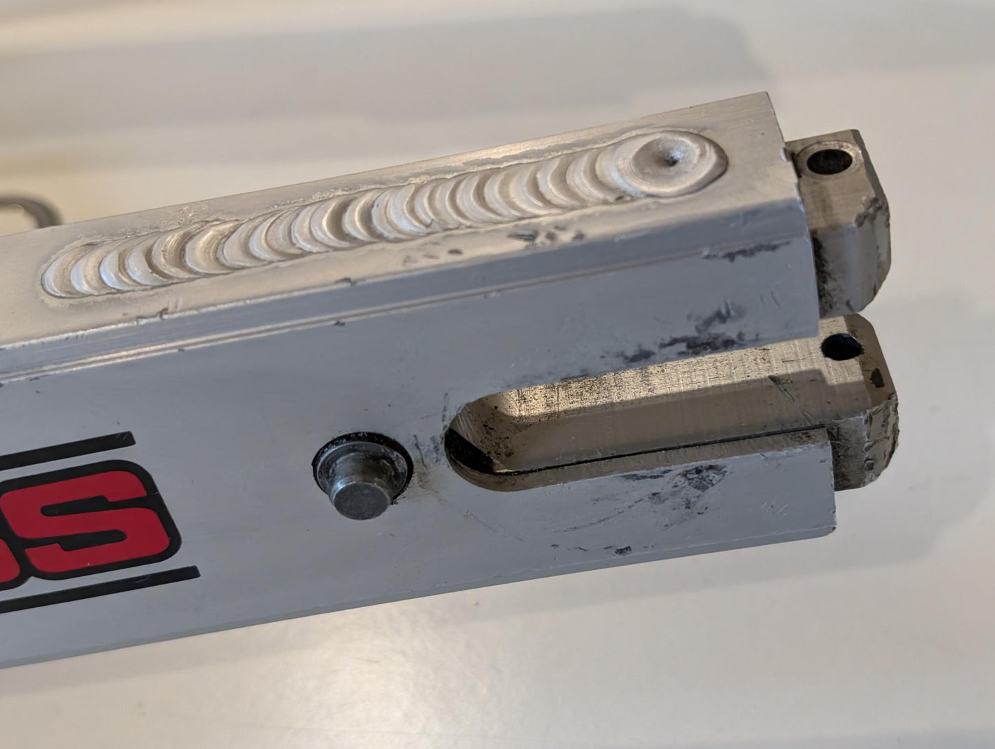 Yamaha XT600 43F Schwinge Hinterradschwinge 43F-22110 mit Lagern und Staubdeckeln gebraucht