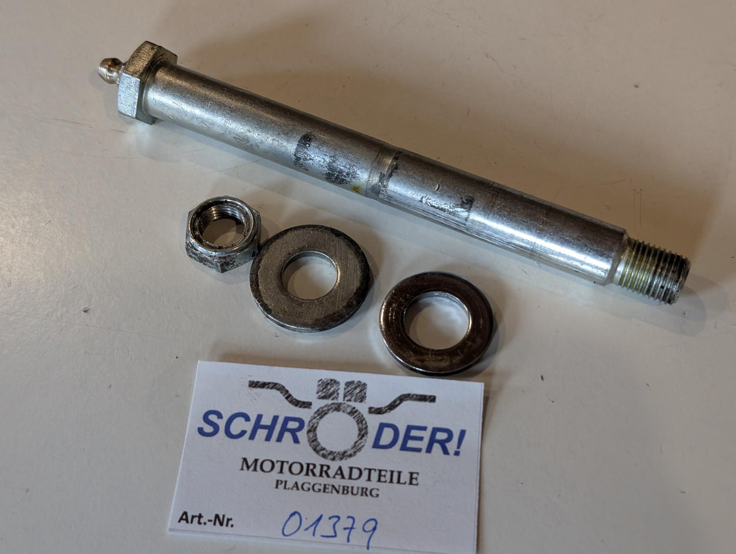 Yamaha XT600 43F Lagerwelle Drehwelle Schraube Umlenkung an Schwinge 90109-120A3 mit Schmiernippel gebraucht