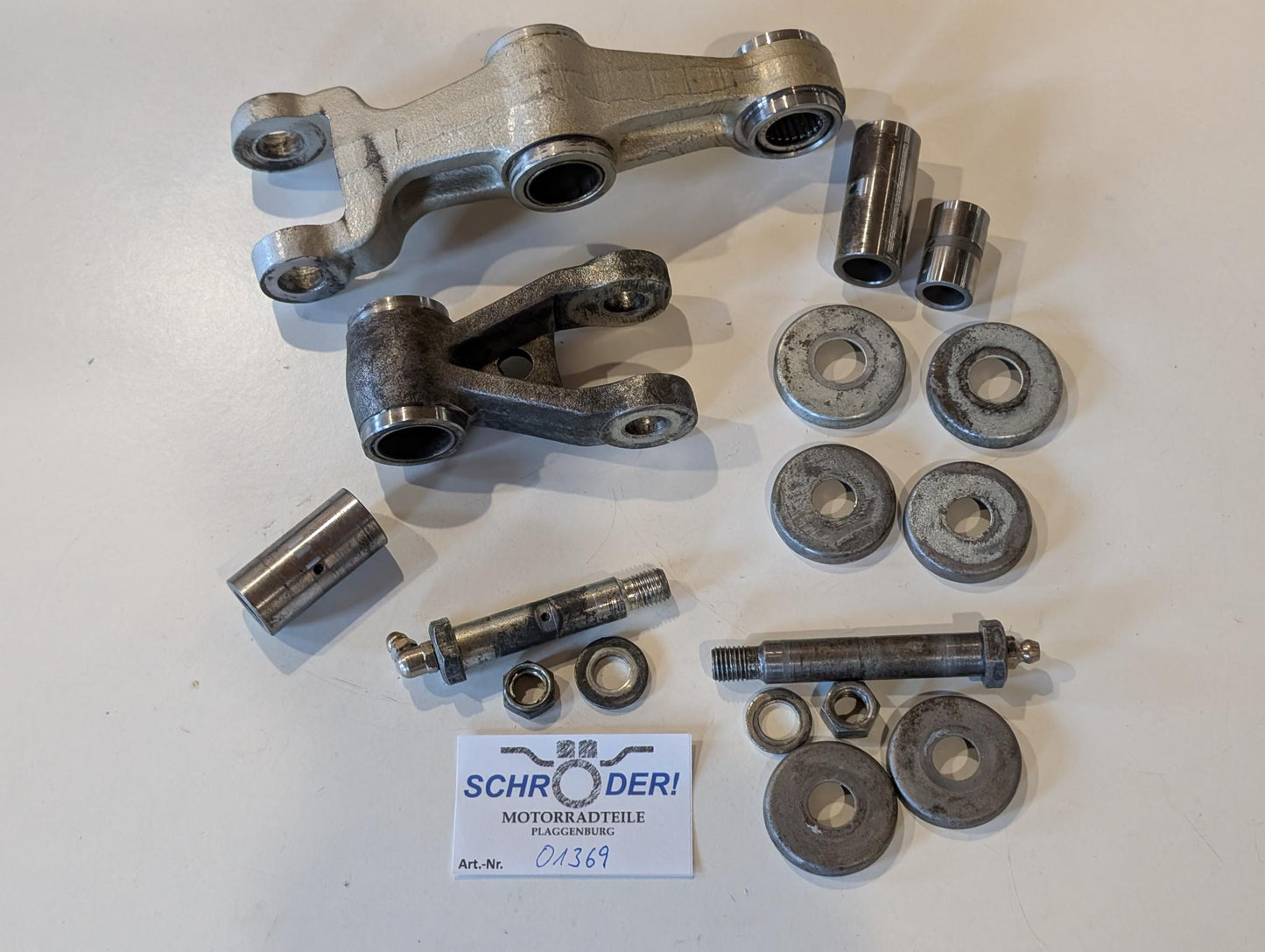 Yamaha XT600 43F Umlenkung 34L-2217A-00 34L-2217F-00 Federbein Schwinge gebraucht