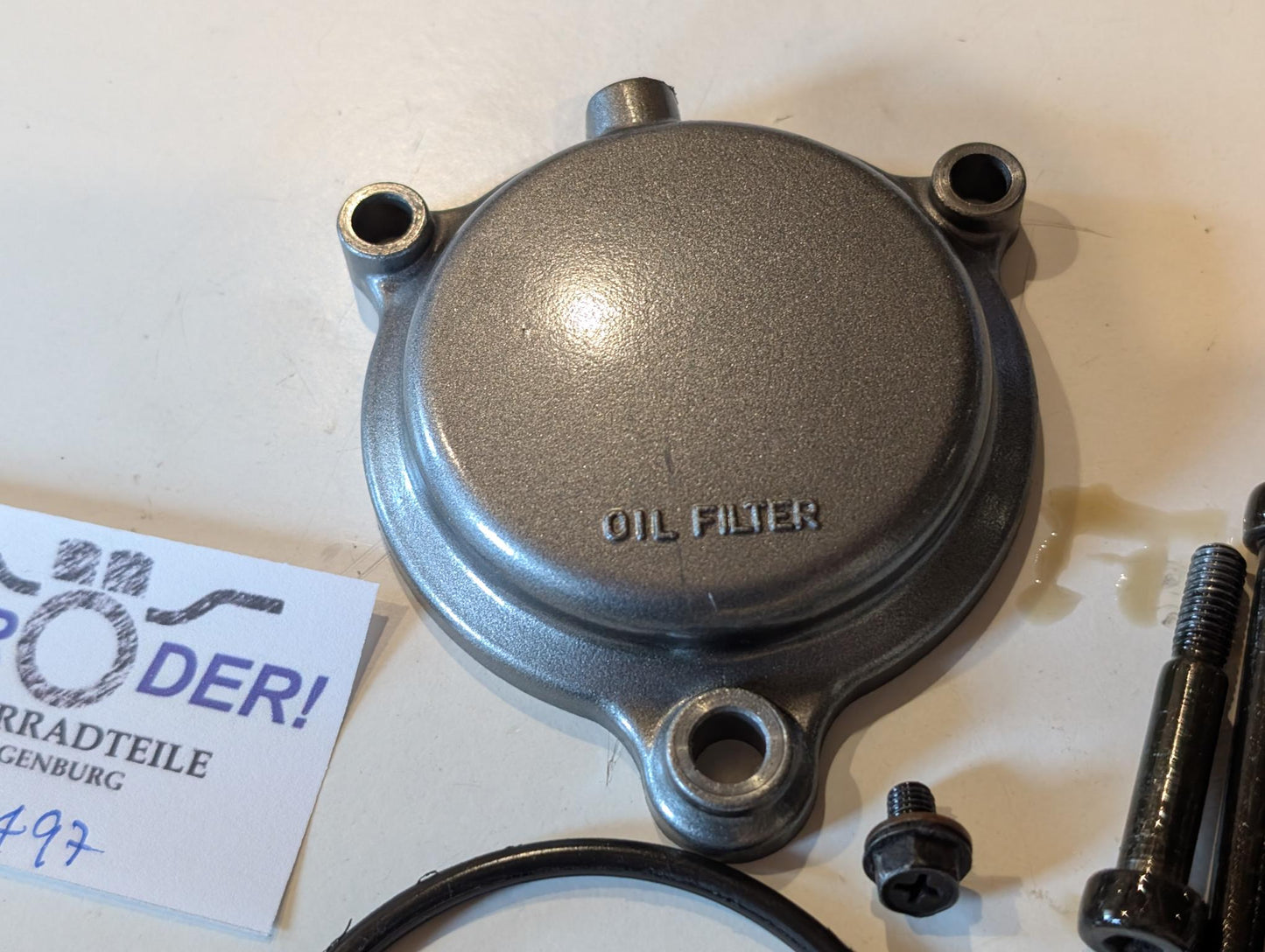 Yamaha XT600Z 3AJ Ölfilterdeckel 2WK-13447-00 mit Schrauben 90109-06419 gebraucht