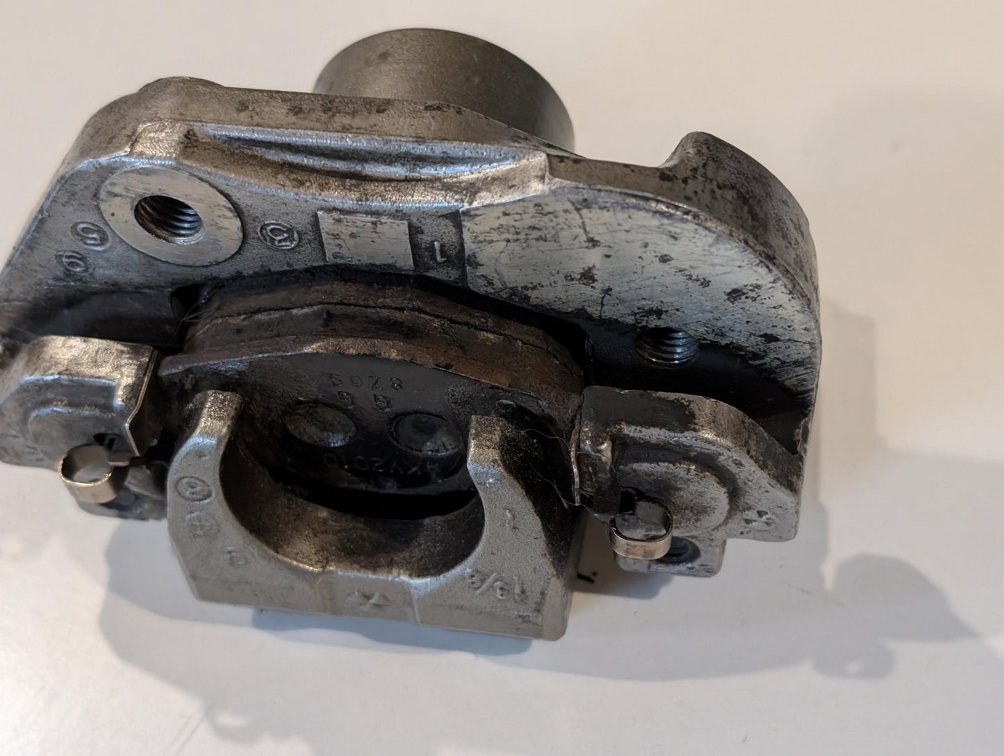 Yamaha XT600Z 3AJ Bremssattel hinten 2KF-2580W-00 mit Schrauben gebraucht