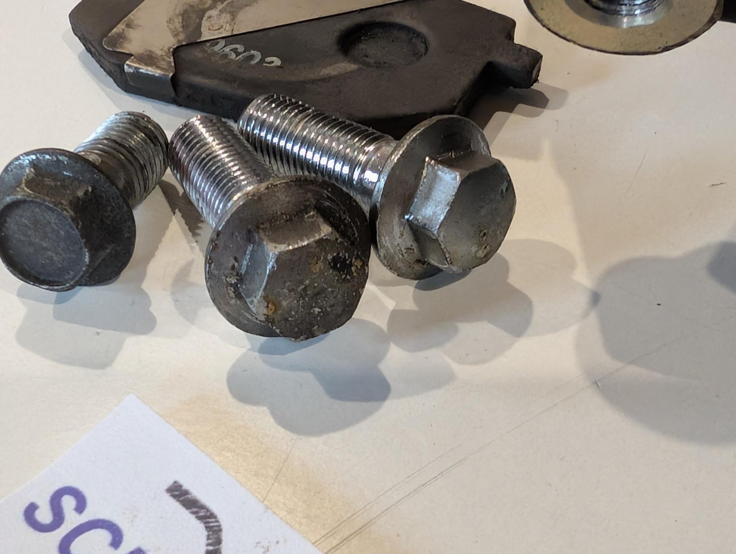 Yamaha XT600Z 3AJ Bremssattel vorne 1VJ-2580T-00 mit Schrauben gebraucht