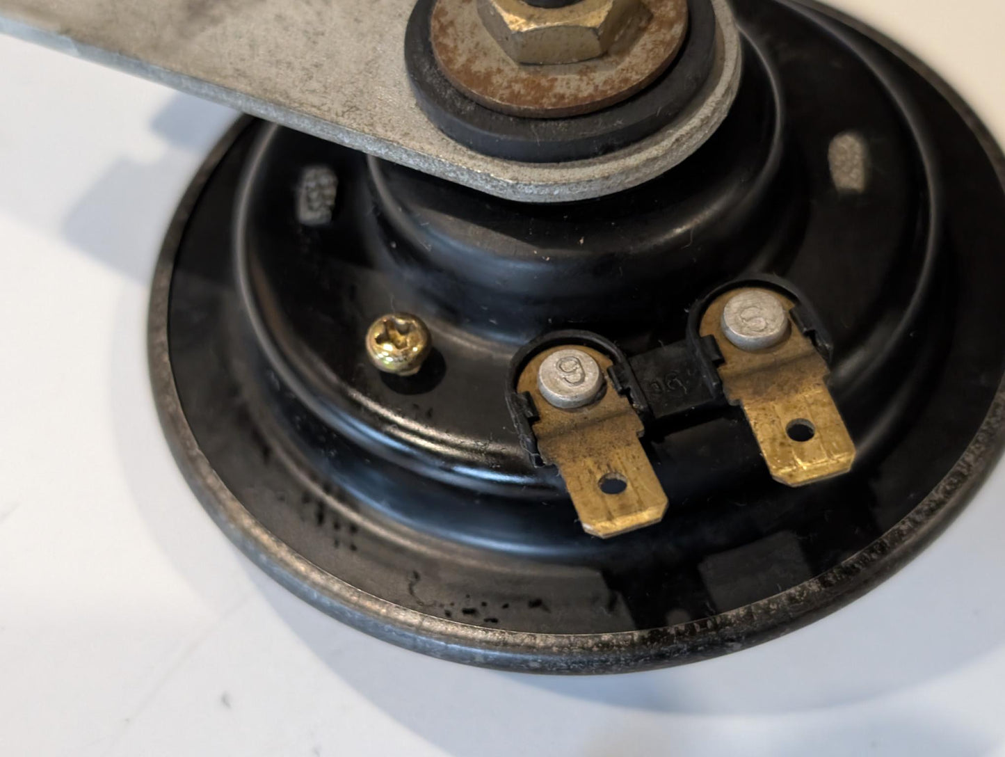 Yamaha XT600Z 3AJ Hupe 2LY-83371-00 mit Halterung gebraucht,