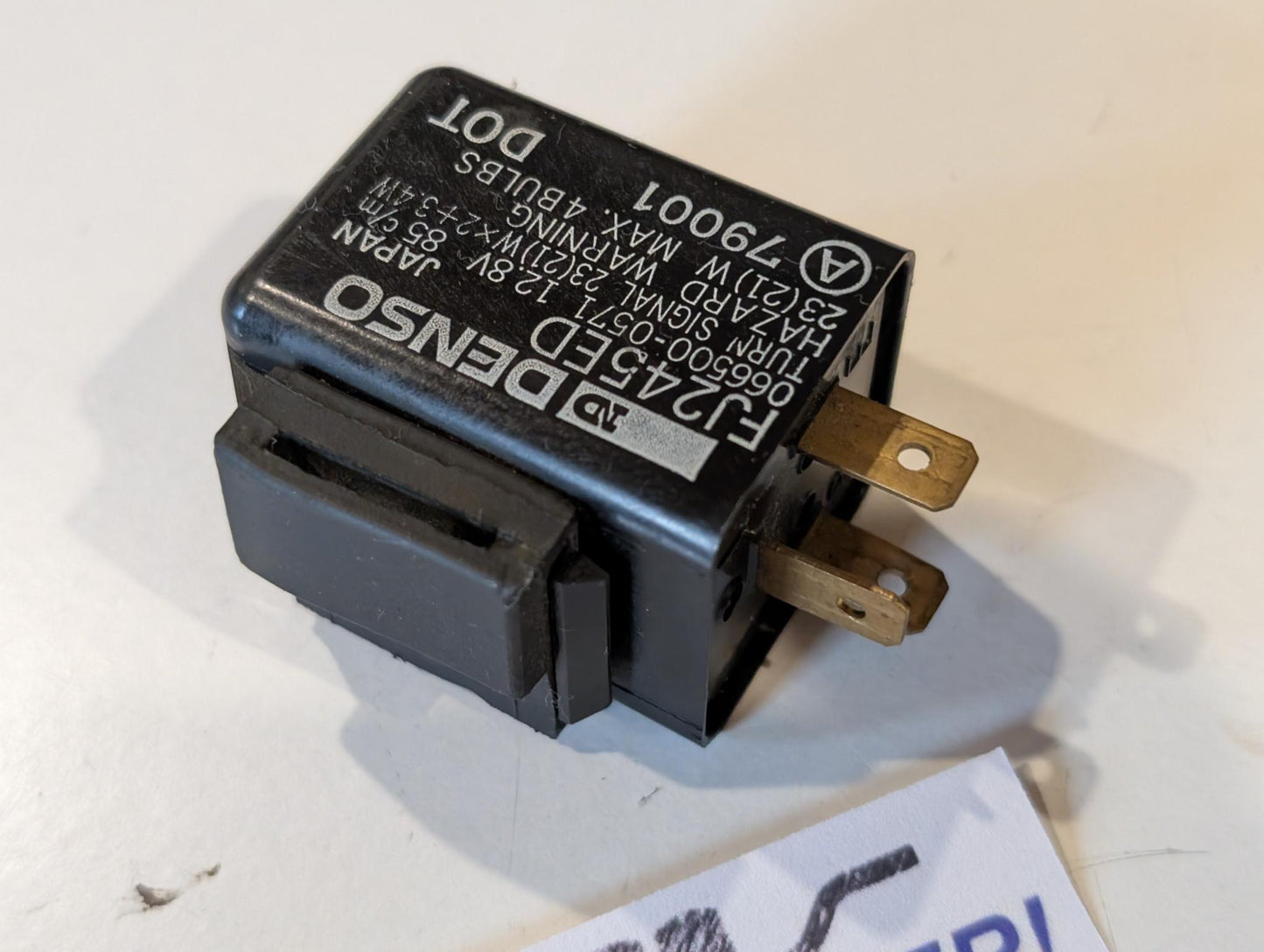 Yamaha XT600Z 3AJ Blinkerrelais 1U3-83350-40 mit Gummihalter gebraucht