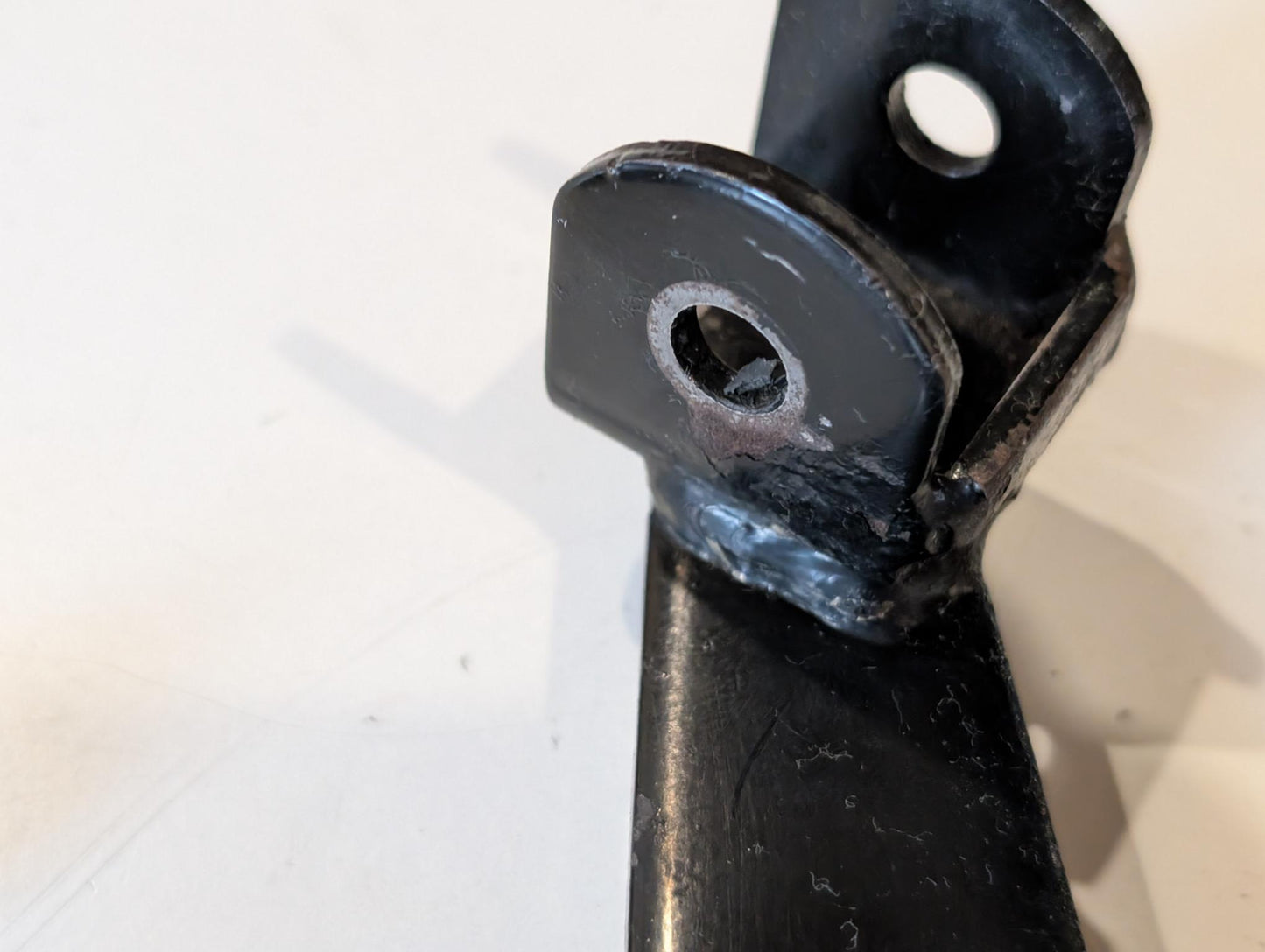 Yamaha XT600Z 3AJ Fussrastenhalter Konsole vorne links 34L-27412-00 gebraucht