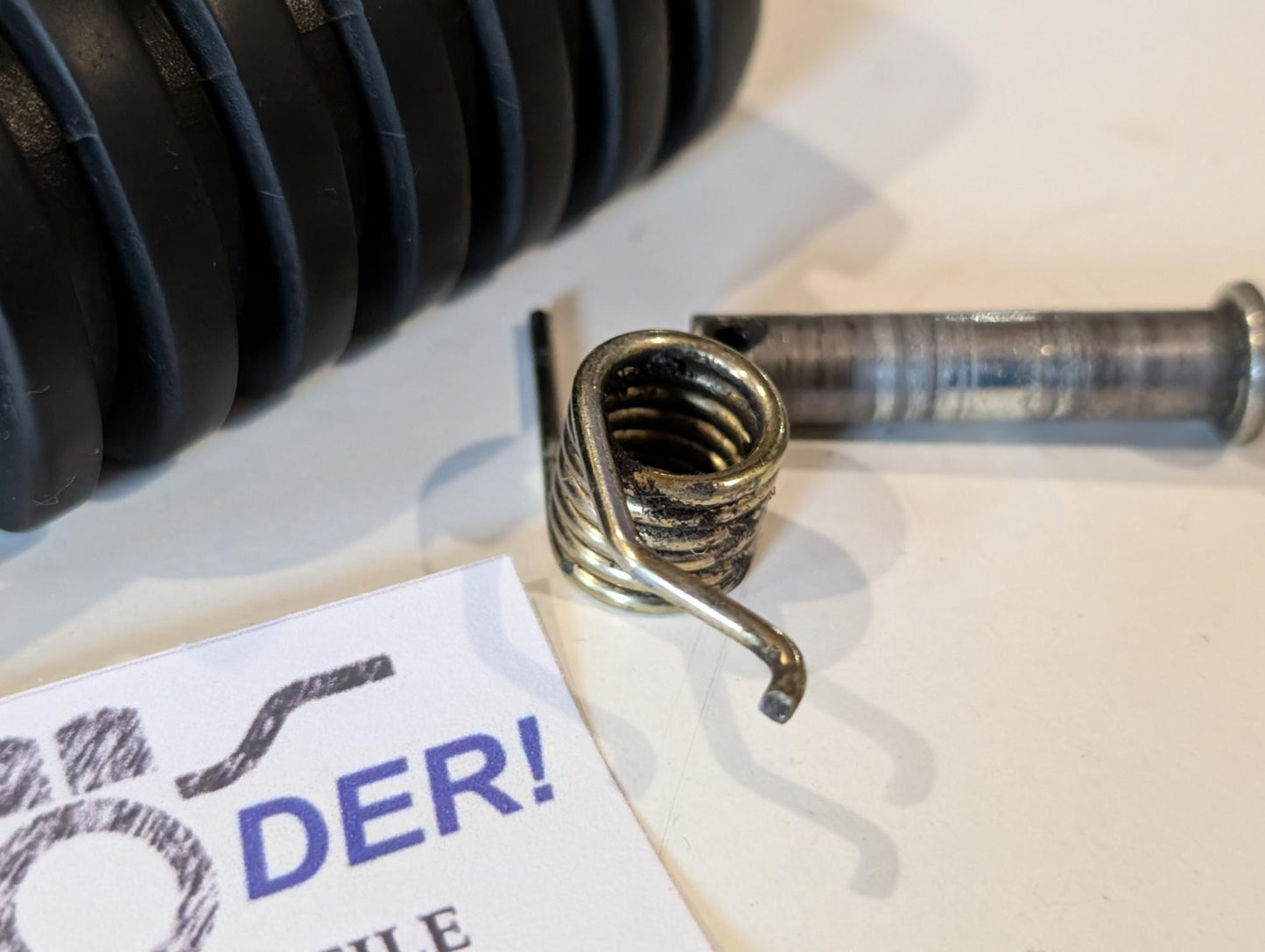 Yamaha XT600Z 3AJ Fussraste vorne links 214-27421-00 214-27413-00 mit Bolzen und Feder gebraucht