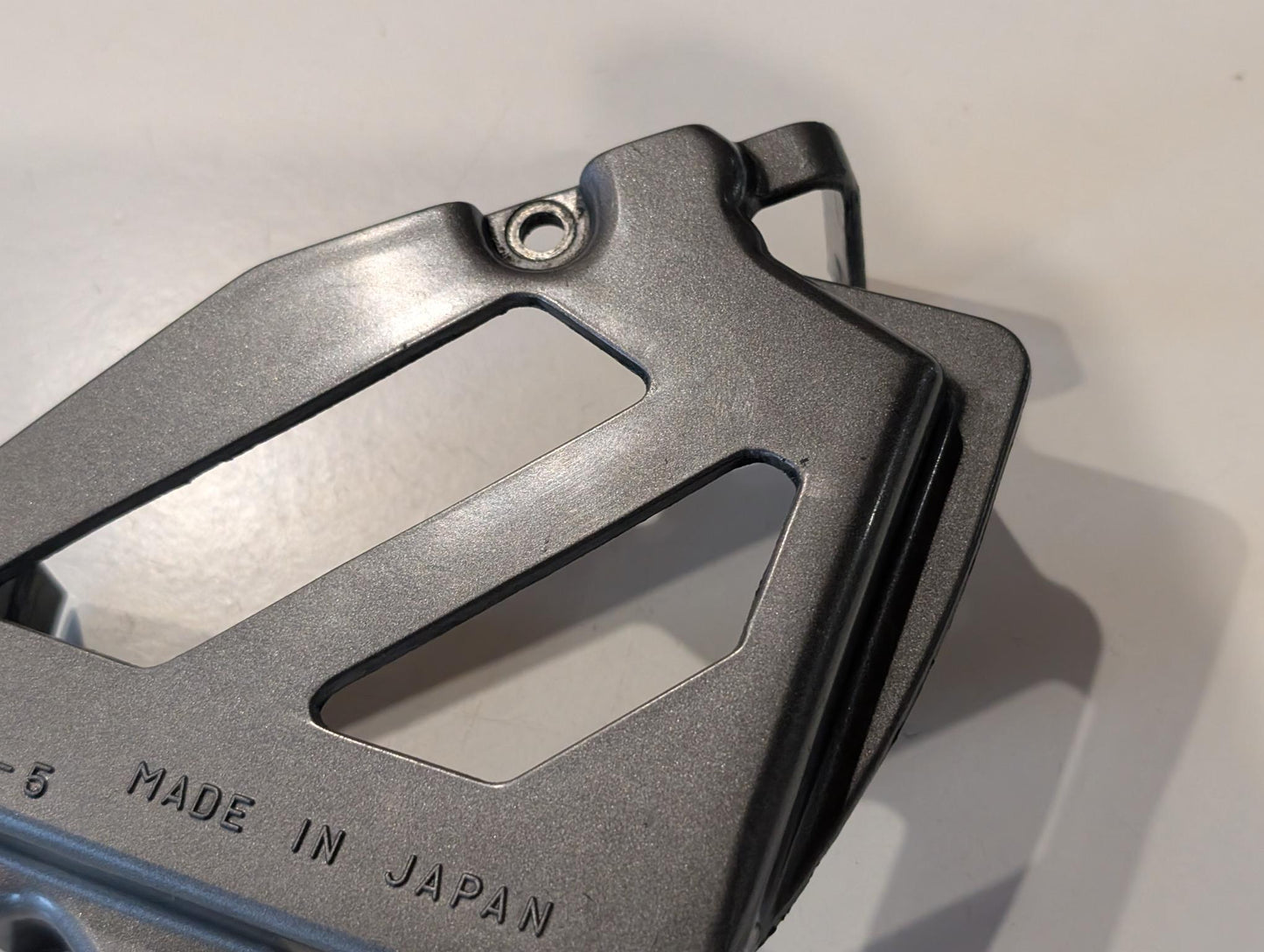 Yamaha XT600Z 3AJ Motordeckel 3AJ-15421-00 Ritzelabdeckung Kettenschutz gebraucht