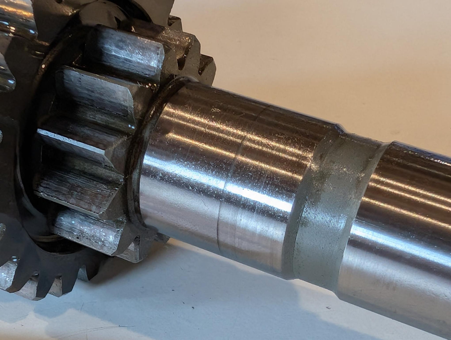 Yamaha XT600Z 3AJ Getriebehauptwelleneinheit 2RW-17411-00 gebraucht