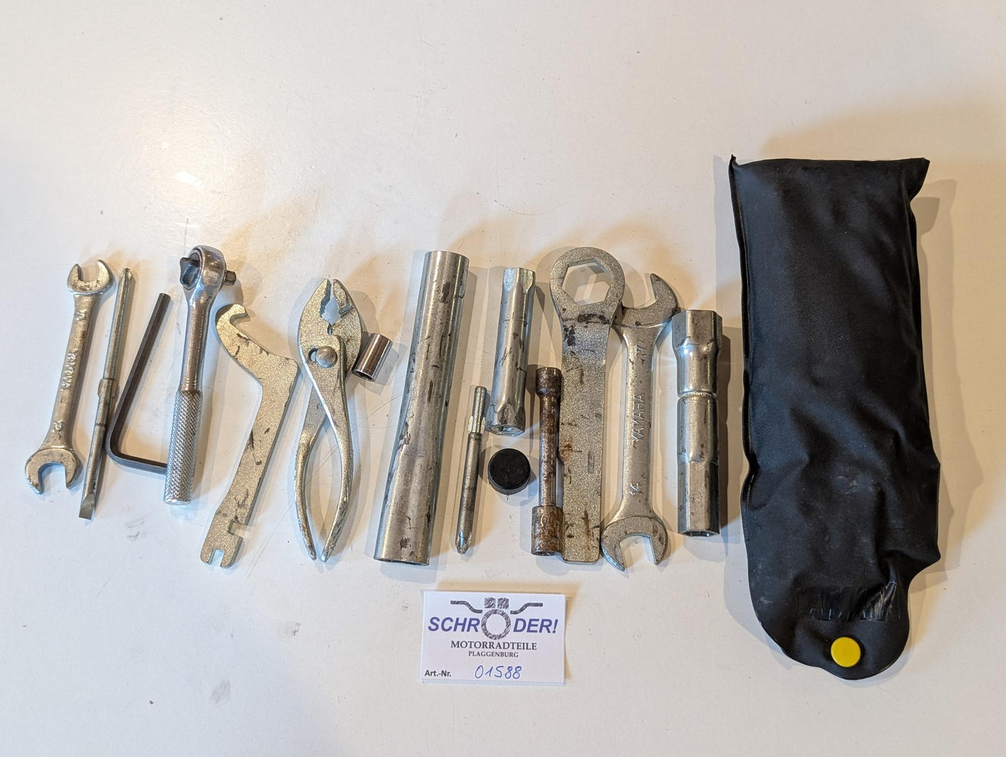 Yamaha XT600Z 3AJ Werkzeugtasche Werkzeugsatz 43F-28100-01 Bordwerkzeug Werkzeugbeutel gebraucht