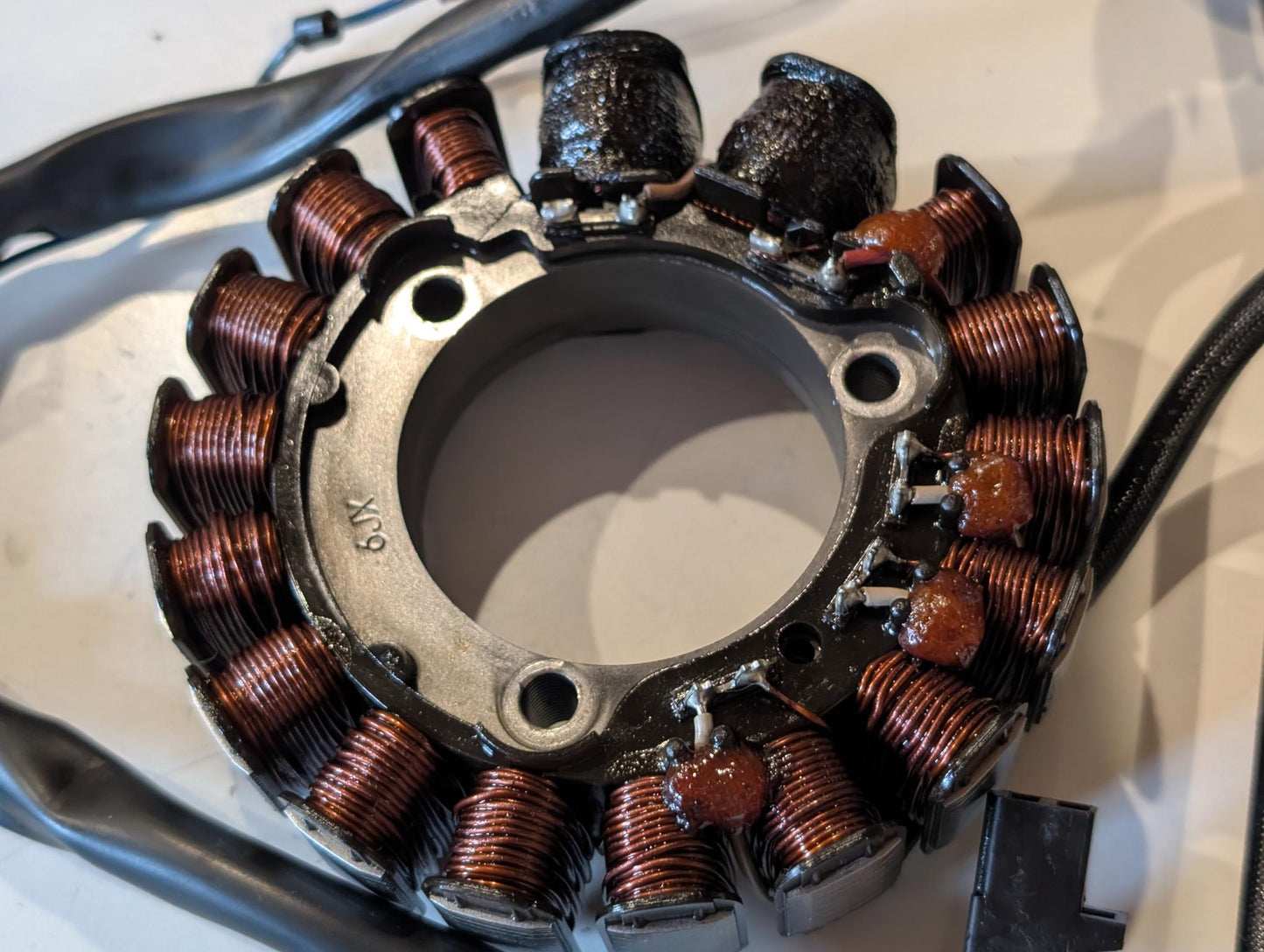 Yamaha XT600Z 3AJ Stator Lichtmaschine 3AJ-85510-00 mit Schrauben gebraucht