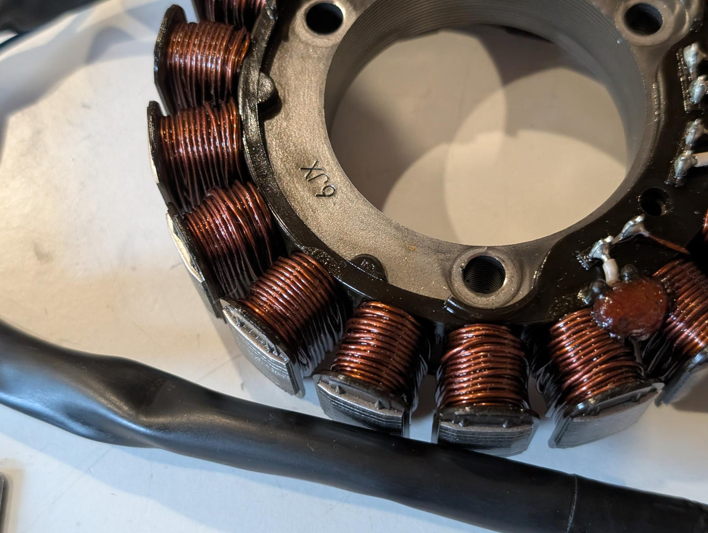 Yamaha XT600Z 3AJ Stator Lichtmaschine 3AJ-85510-00 mit Schrauben gebraucht