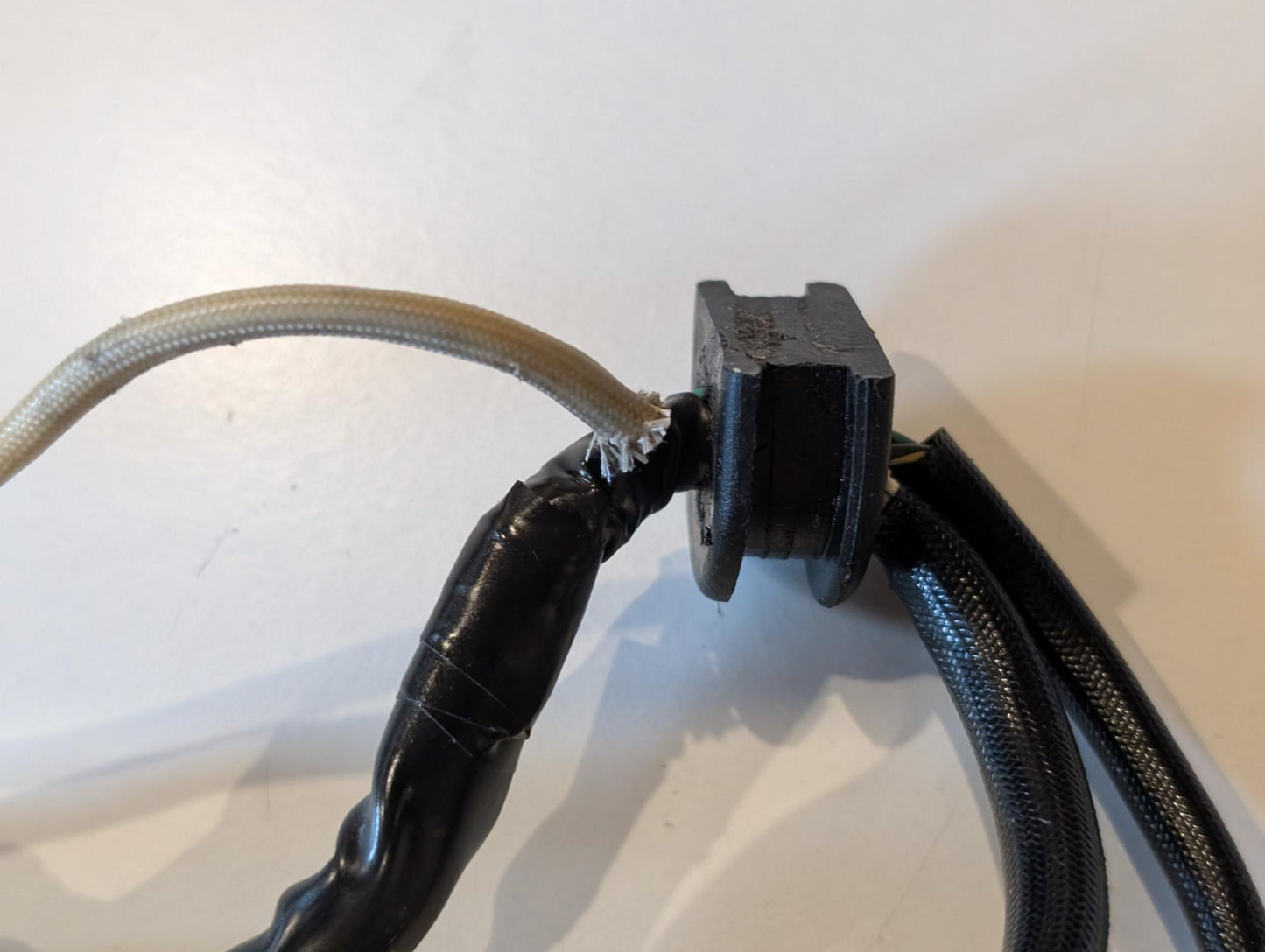 Yamaha XT600Z 3AJ Stator Lichtmaschine 3AJ-85510-00 mit Schrauben gebraucht