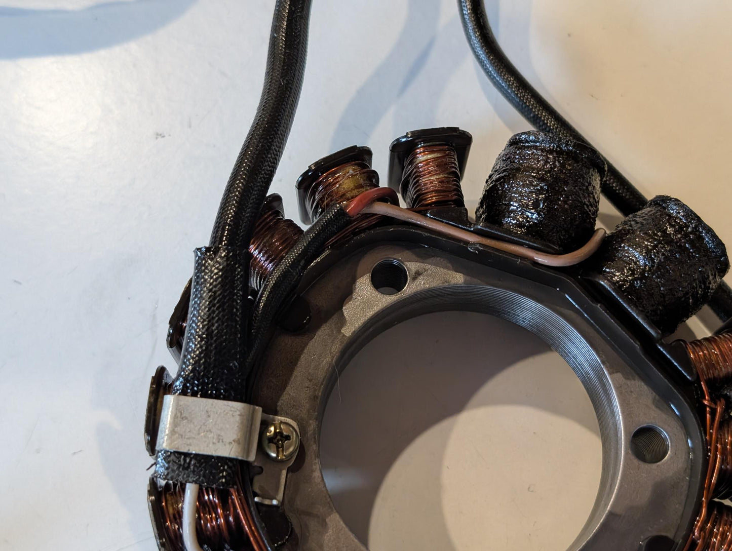 Yamaha XT600Z 3AJ Stator Lichtmaschine 3AJ-85510-00 mit Schrauben gebraucht