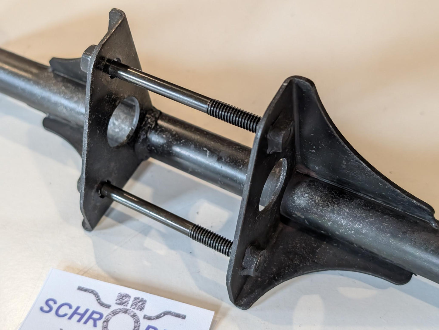 Yamaha XT600Z 3AJ Halterung Stütze Kraftstofftank 3AJ-24116-00 Benzintank mit Dämpfer und Schrauben 91006-06070 gebraucht