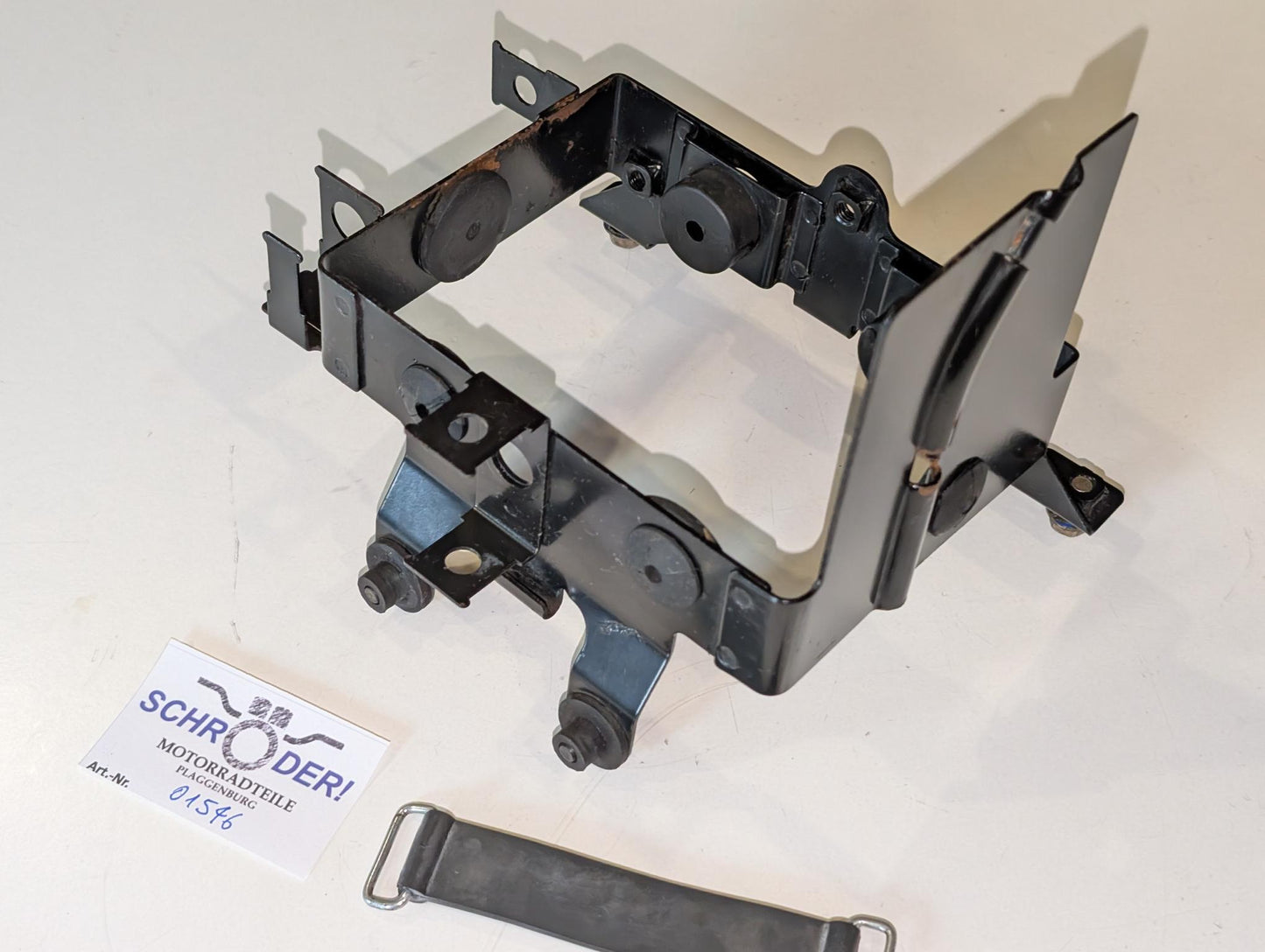 Yamaha XT600Z 3AJ Batteriehalter Batteriekasten 1VJ-2177G-00 Halterung Gleichrichter mit Gummiband gebraucht