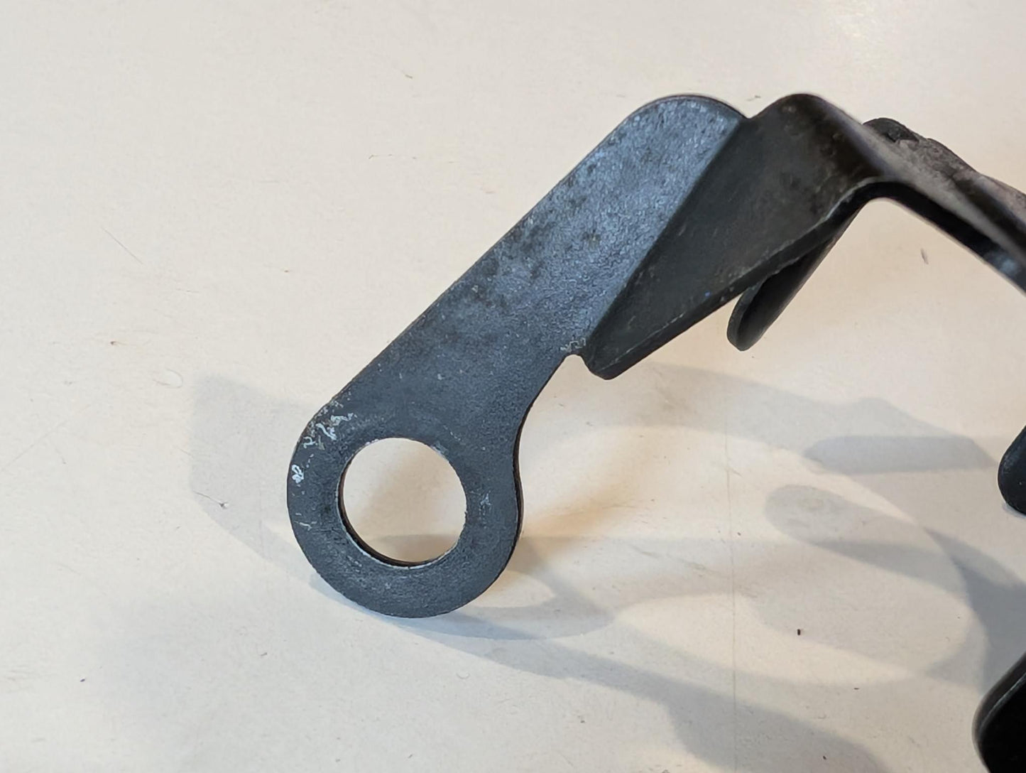 Yamaha XT600Z 3AJ Sicherungsblech 3AJ-25888-00 Ausgleichsbehälter Bremsflüssigkeit hinten gebraucht