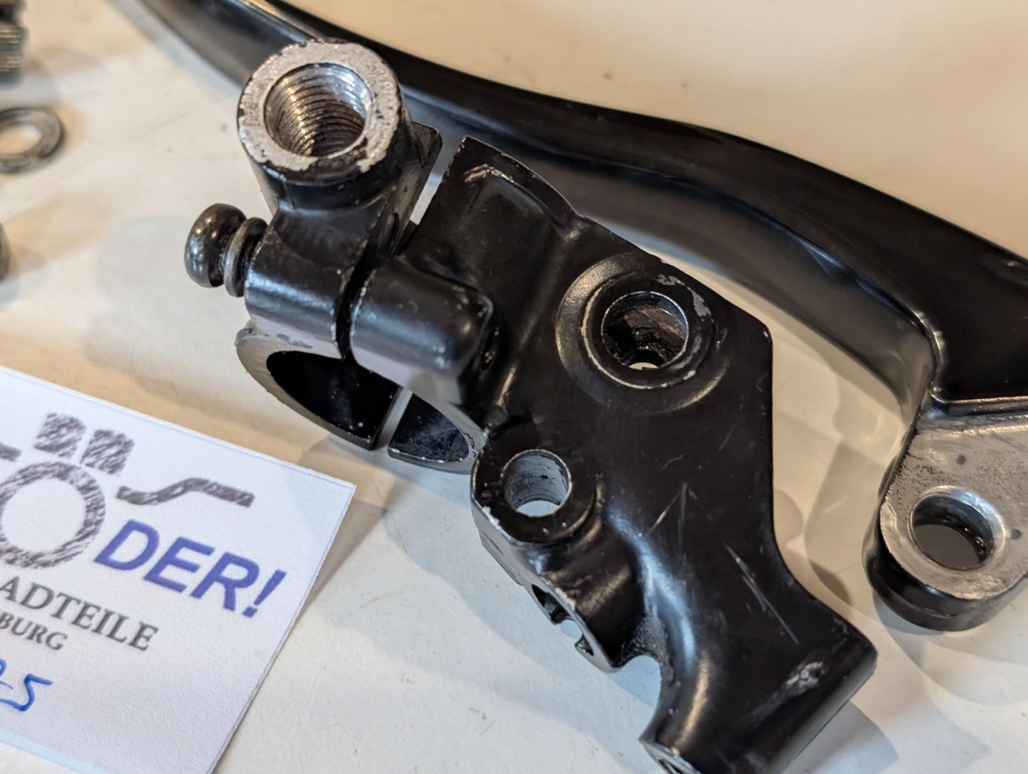 Yamaha XT600Z 3AJ Halter Kupplungshebel 1LN-82911-00 90109-06798 Spiegelhalter links gebraucht