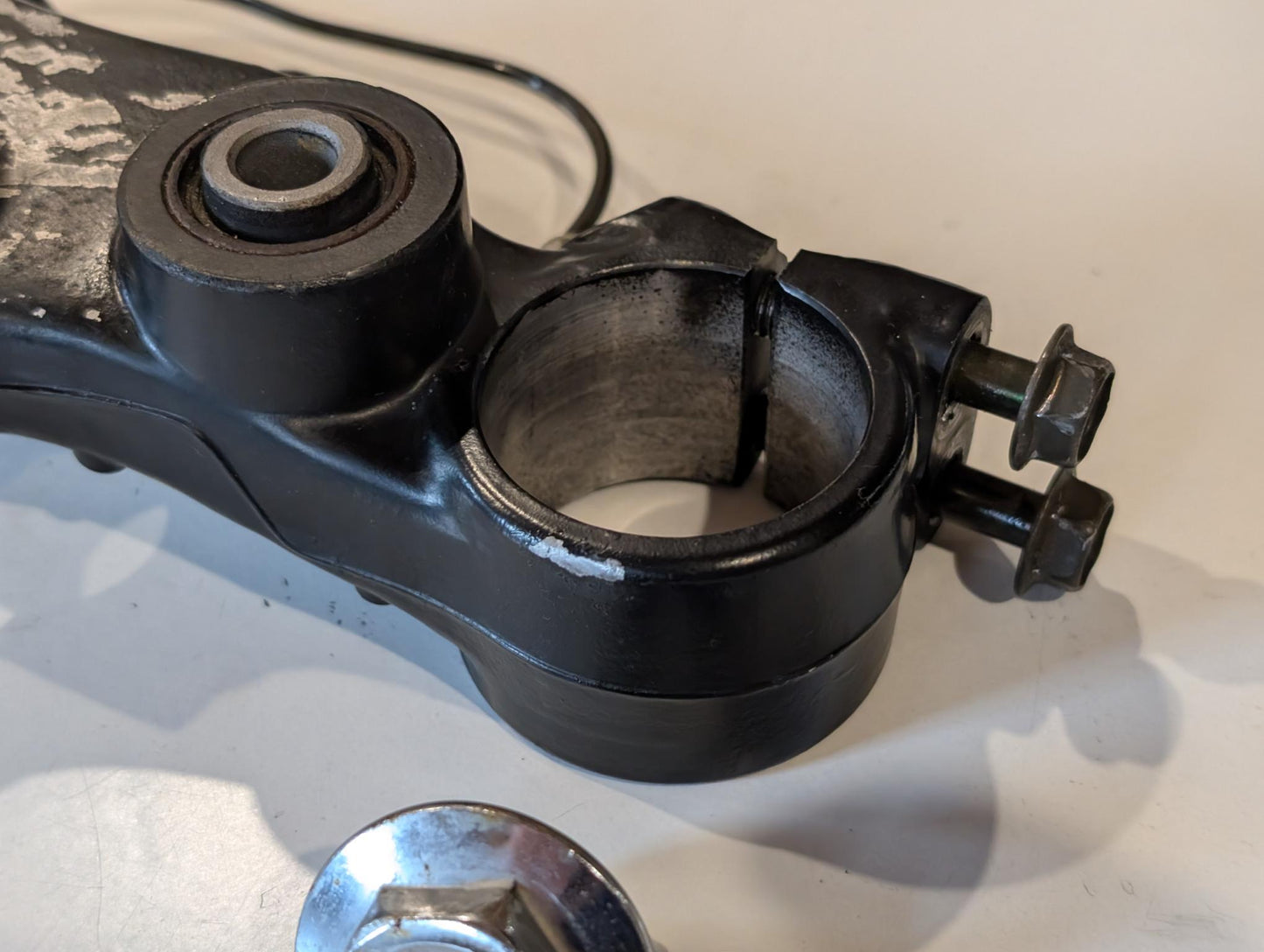 Yamaha XT600Z 3AJ Gabelkrone Lenkerkrone 34L-23435-00 Gabelbrücke Oberteil mit Schraube gebraucht