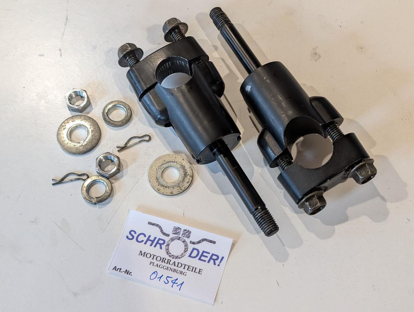 Yamaha XT600Z 3AJ Lenkerhalter 3AJ-23442-00 Klemmen 1E6-23441-00 und Schrauben gebraucht