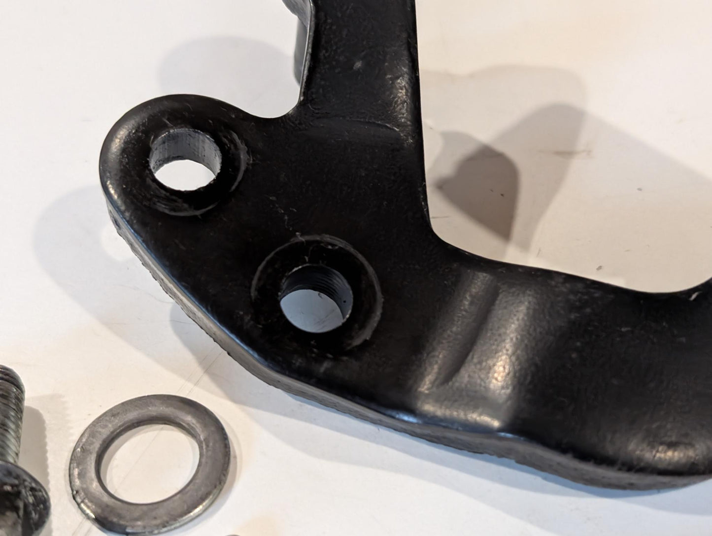Yamaha XT600Z 3AJ Fussrastenhalter Halter Bremshebel vorne rechts 2KF-27442-00 mit Schauben gebraucht