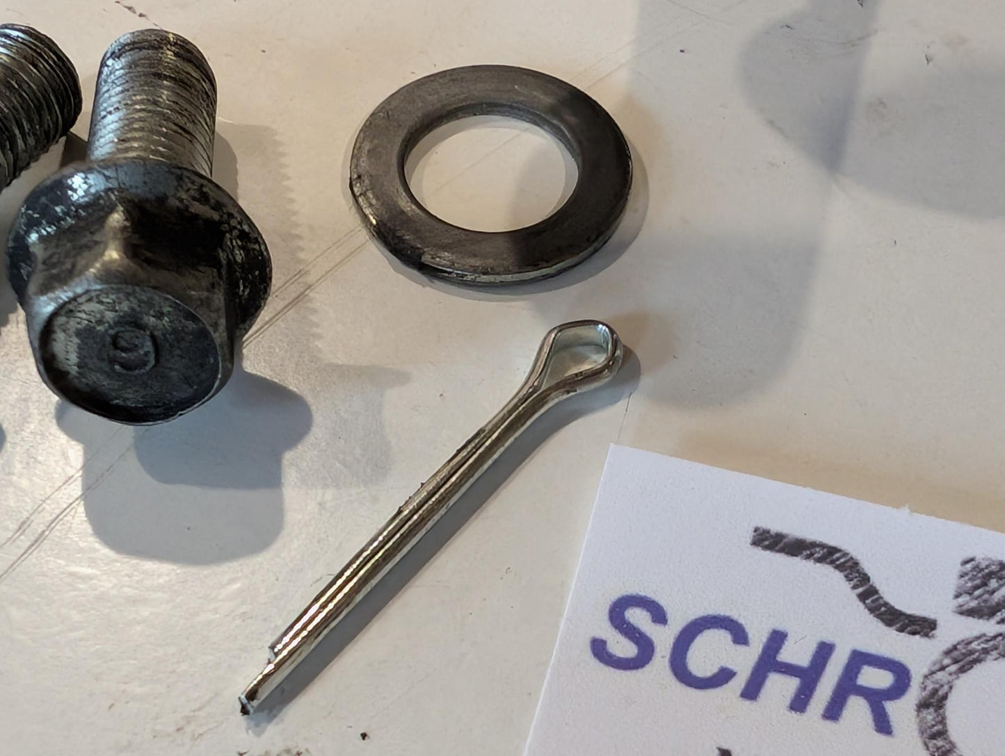 Yamaha XT600Z 3AJ Fussrastenhalter Halter Bremshebel vorne rechts 2KF-27442-00 mit Schauben gebraucht