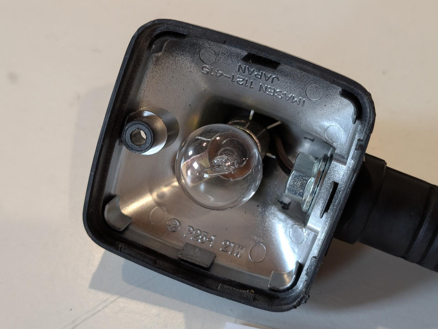 Yamaha XT600Z 3AJ Blinker vorne rechts 3AJ-83320-00 ohne Blinkerglas gebraucht