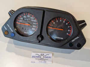 Yamaha XT600Z 3AJ Cockpit Instrumententafel 3AJ-83500-00 Drehzahlmesser 3AJ-83540-00 Tachometer 3AJ-83570-00 Abdeckung 3AJ-83559-00 komplett gebraucht