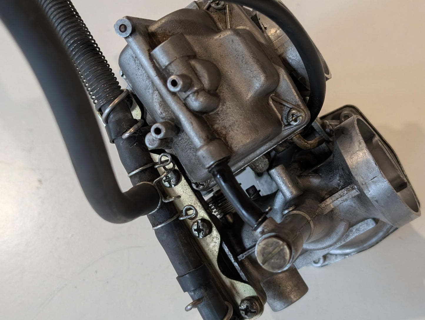 Yamaha XT600Z 3AJ Vergaser 3AJ-14301-01 gebraucht