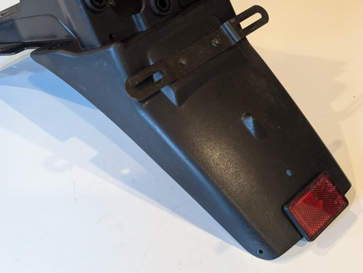 Yamaha XT600Z 3AJ Spritzschutz Schlammschutz Kennzeichenhalter 1VJ-21685-11 Schutzblech hinten Heckfender gebraucht