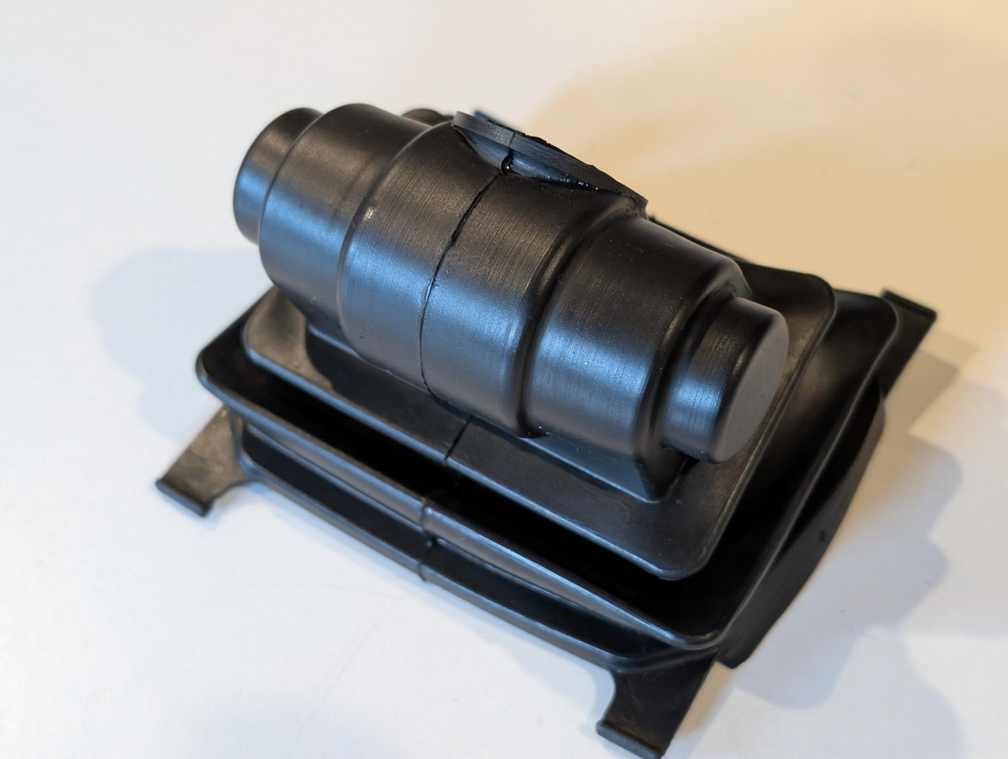 Yamaha XT600Z 3AJ Staubmanschette Staubdeckel 34L-22189-00 Gummimanschette Federbein Schwinge Hinterrad gebraucht