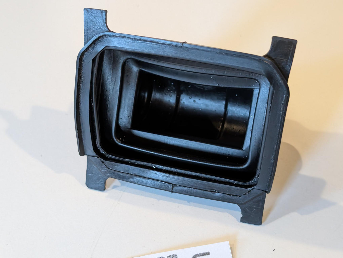 Yamaha XT600Z 3AJ Staubmanschette Staubdeckel 34L-22189-00 Gummimanschette Federbein Schwinge Hinterrad gebraucht