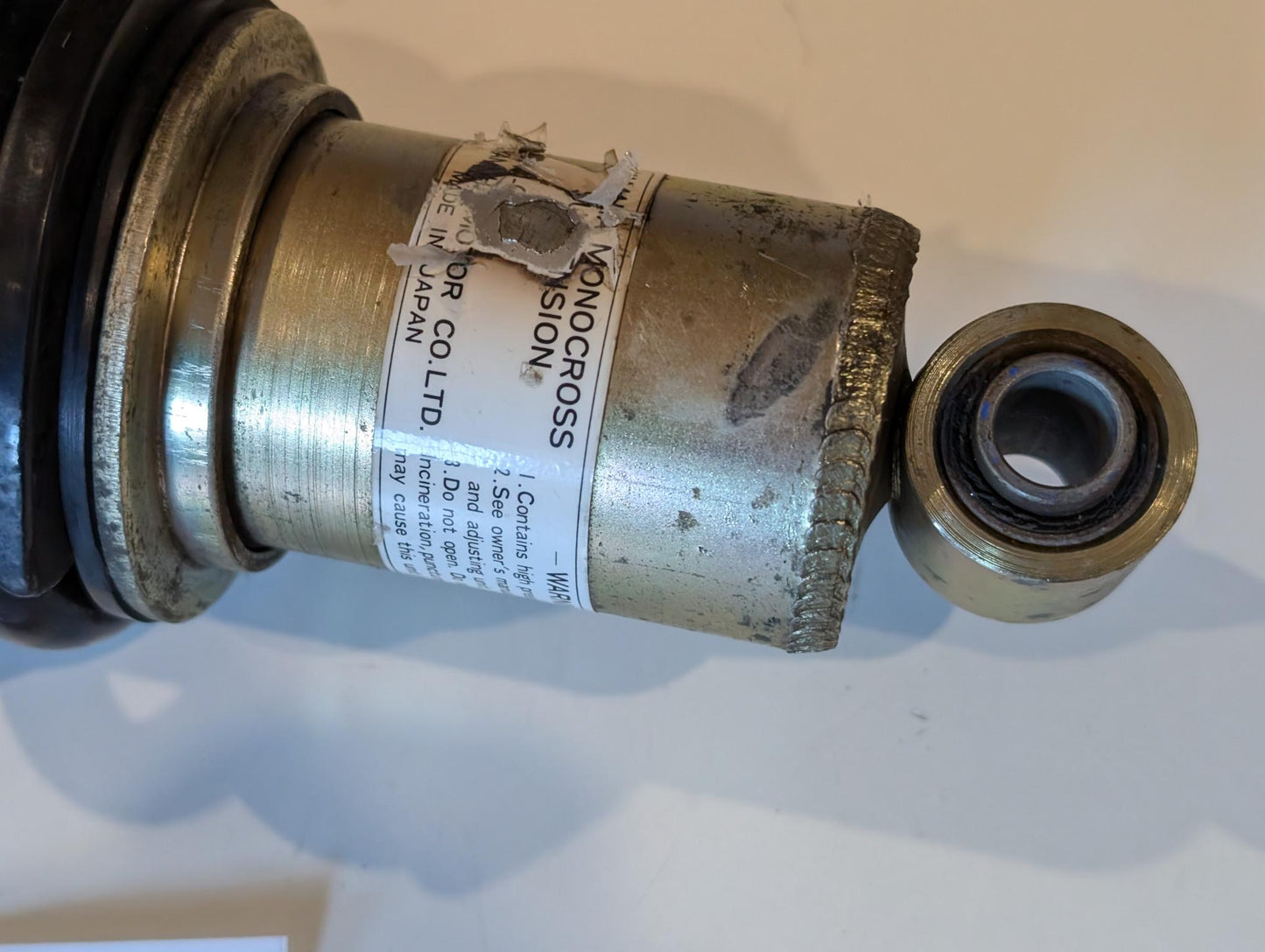 Yamaha XT600Z 3AJ Federbein hinten 3AJ-22210-00 Stoßdämpfer Bolzen oben 90240-14106 Schraube unten 90101-12498 gebraucht
