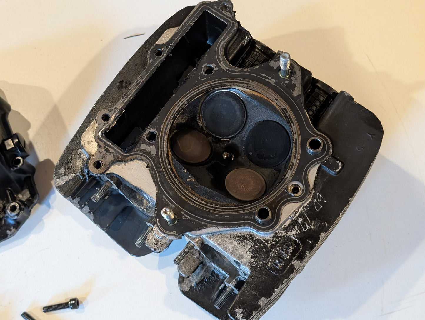 Yamaha XT600Z 3AJ Zylinderkopf 2KF-11101-00 mit Deckel Schrauben gebraucht