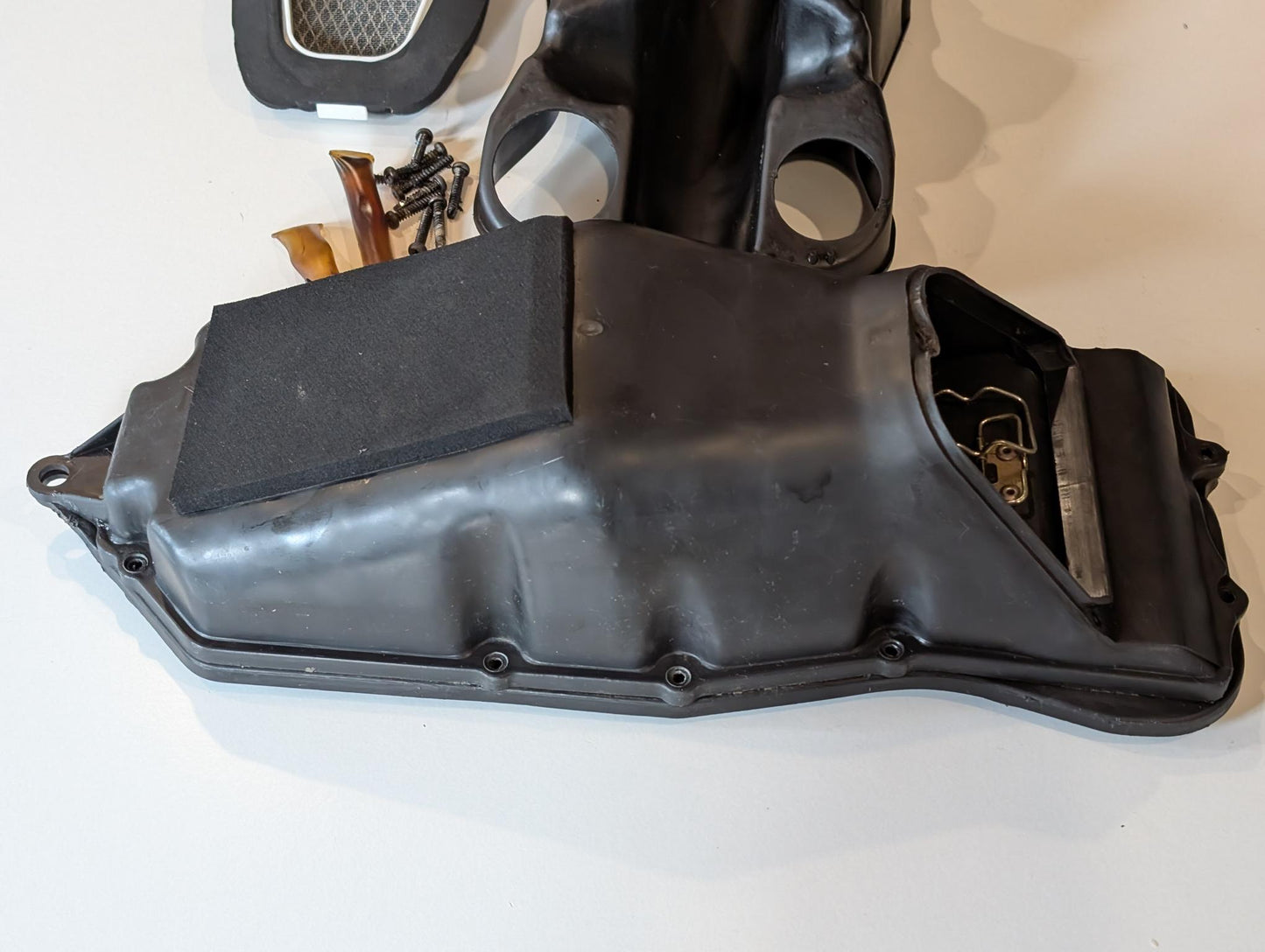 Yamaha XT600Z 3AJ Luftfilterkasten Luftfiltergehäuse 3AJ-14411-00 3AJ-W1441-00 gebraucht