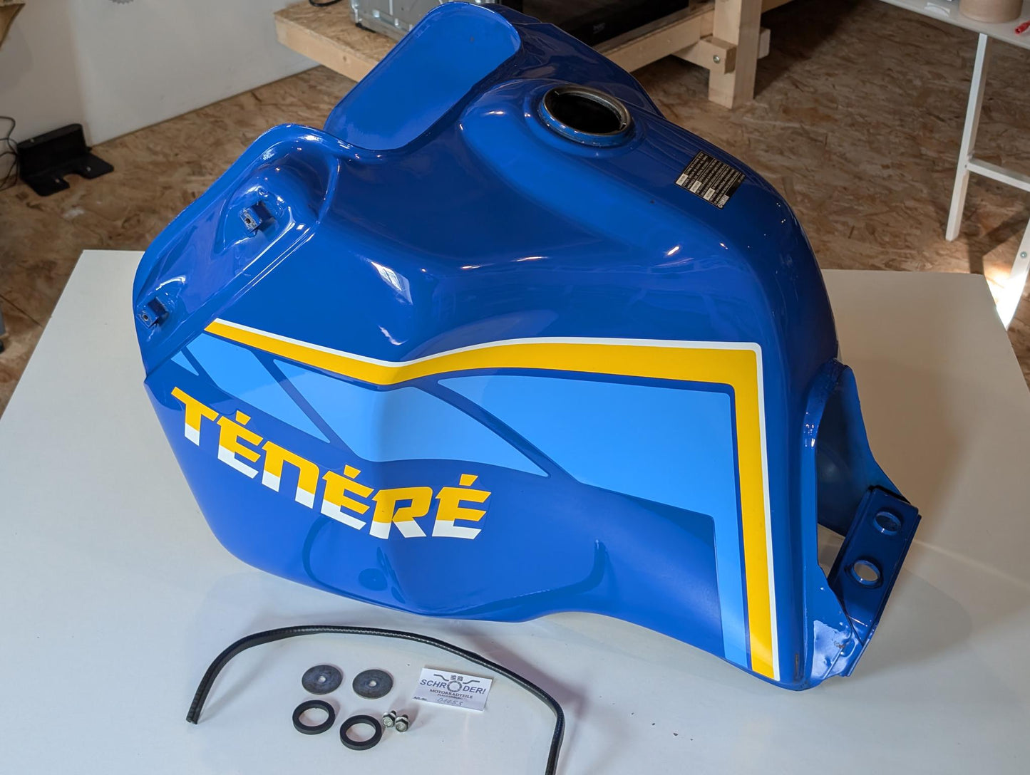 Yamaha XT600Z 3AJ Benzintank Kraftstofftank 3AJ-24110 blau Faraway blue gebraucht