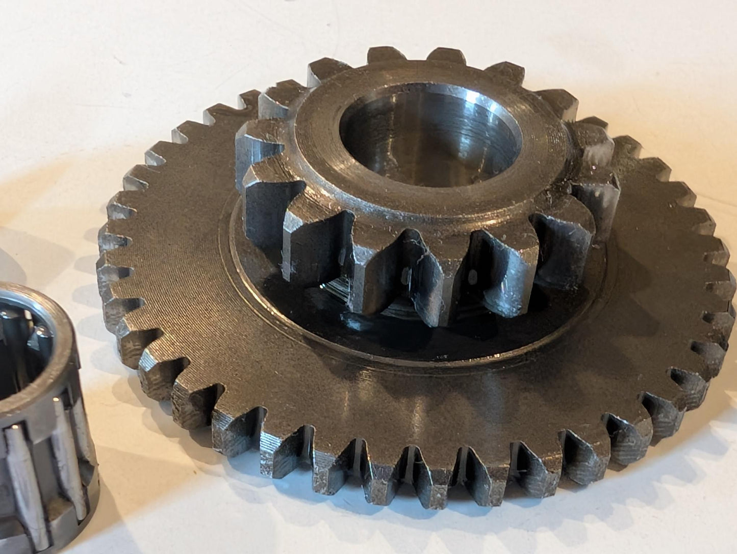 Yamaha XT600Z 1VJ Anlasser Zwischenzahnrad 1VJ-15512-00 Lager 93310-212R6 Welle 1VJ-15521-00, gebraucht