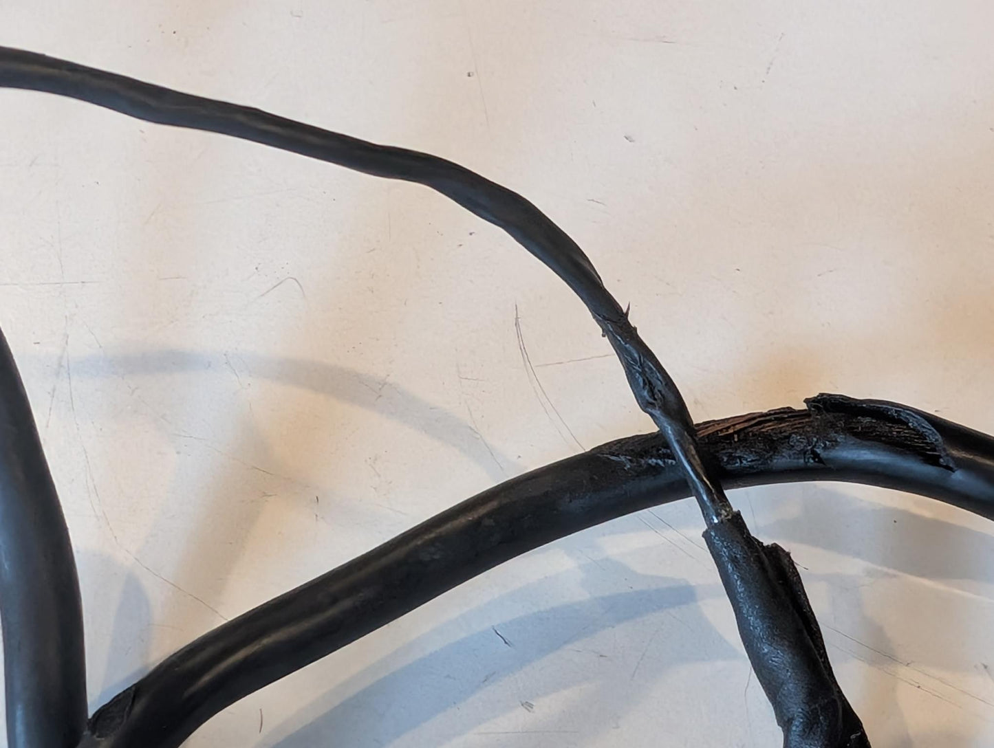 Yamaha XT600Z 1VJ Anlasserkabel Batteriekabel Minuskabel schwarzes Negatives Kabel 1VJ-82116-00, gebraucht