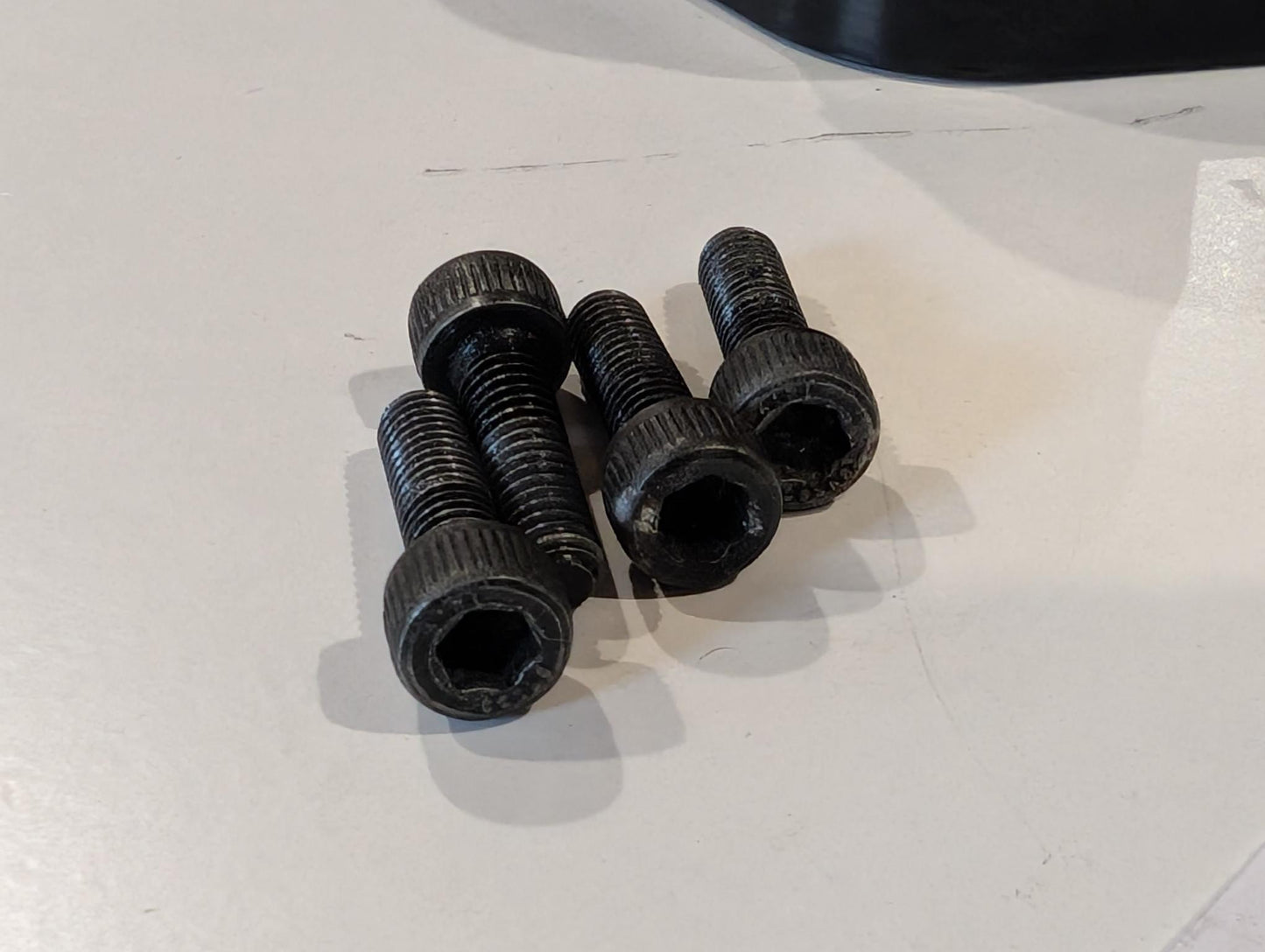 Yamaha XT600Z 3AJ Ansaugstutzen Vergaser links ähnlich 43F-13586-01 und rechts 1VJ-13596-00, gebraucht
