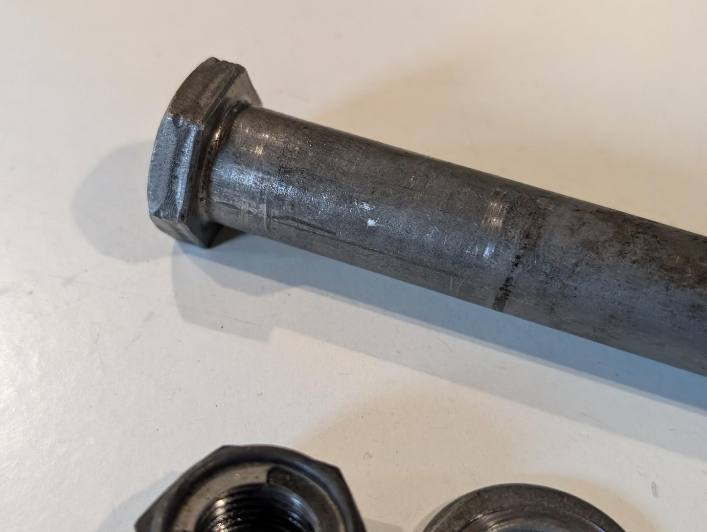 Yamaha XT600Z 1VJ 3AJ Achse Schwinge 1VJ-22141-00 Drehwelle Schwingenachse, gebraucht