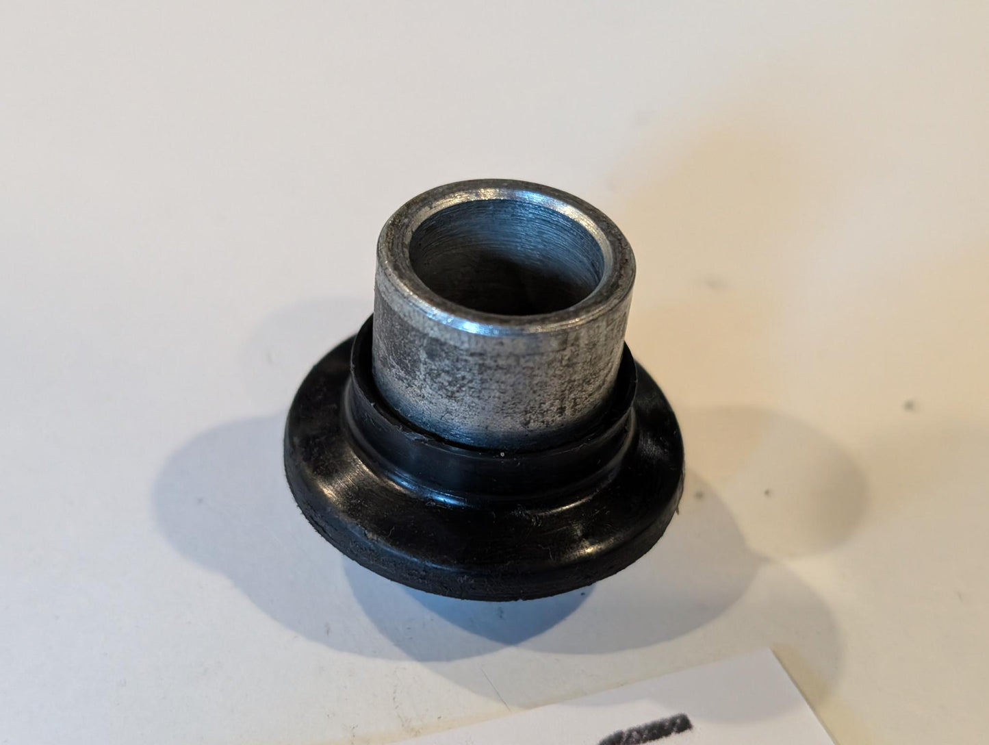 Yamaha XT600Z 1VJ 3AJ Distanzhülse 90387-152J3 Vorderradachse mit Staubdeckel 322-25118-00, gebraucht