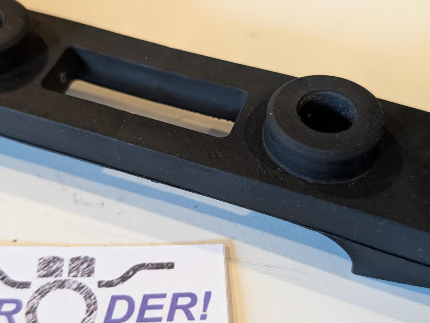 Yamaha XT600Z 1VJ 3AJ Tankauflagegummi Vibrationsdämpfer 1VJ-24182-00 Dämpfungslager, gebraucht