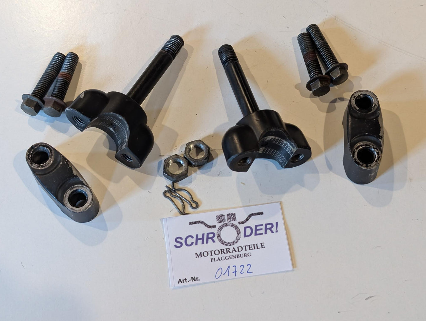 Yamaha XT600Z 1VJ Lenkerhalter 3Y6-23442-00 Klemmen 1E6-23441-00 und Schrauben, gebraucht