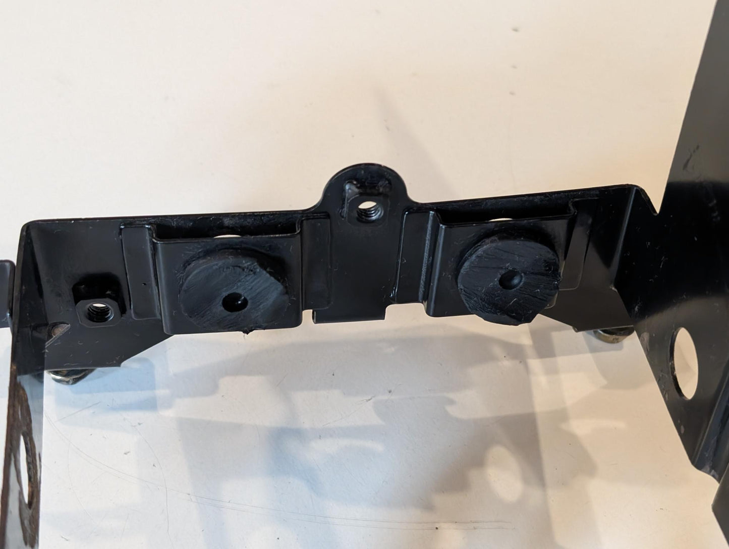 Yamaha XT600Z 1VJ Batteriehalter Batteriekasten 1VJ-2177G-00 Halterung für Relais, gebraucht