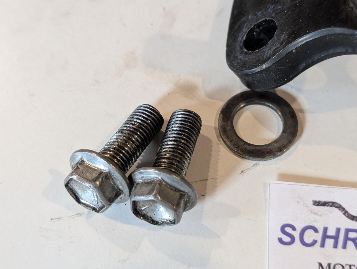 Yamaha XT600Z 1VJ Fussrastenhalter Halter Bremshebel vorne rechts 34L-27422-01 mit Schauben, gebraucht