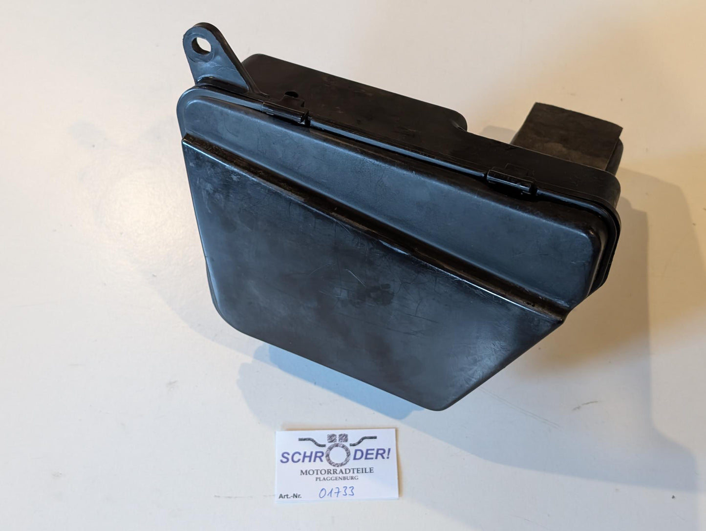 Yamaha XT600Z 1VJ 3AJ Werkzeugfach 1VJ-2177A-00 Werkzeugbehälter Kasten, gebraucht