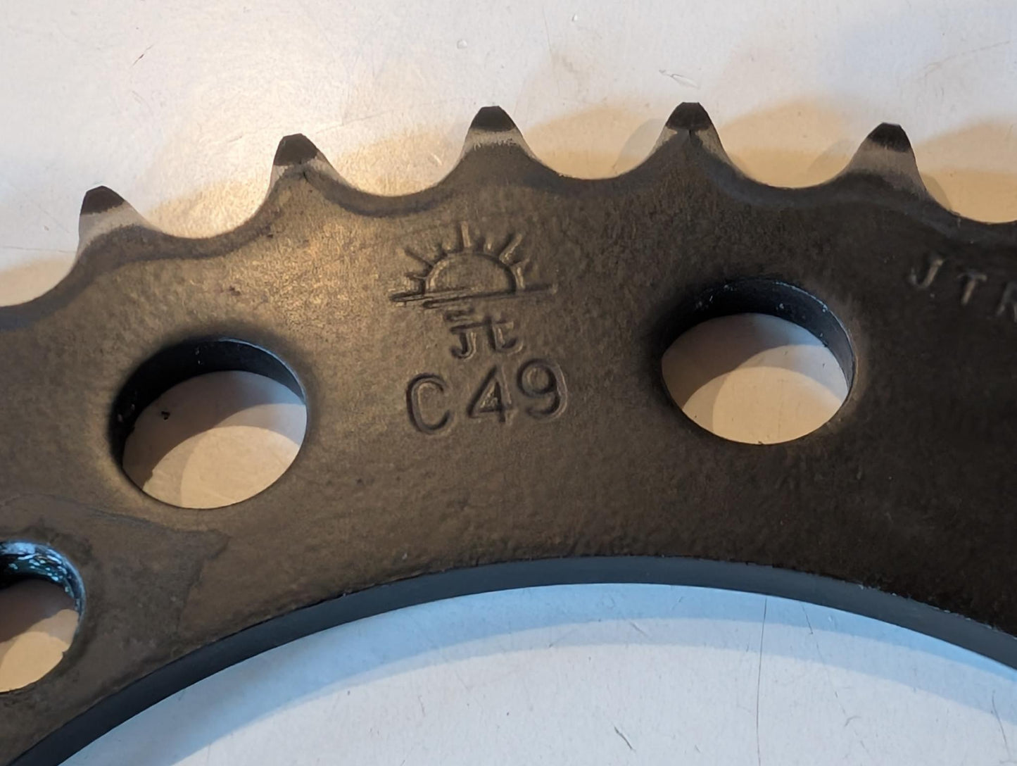 Kettenritzel JTF-577-15 15 Zähne und Kettenrad hinten JTR857-40 40 Zähne, gebraucht