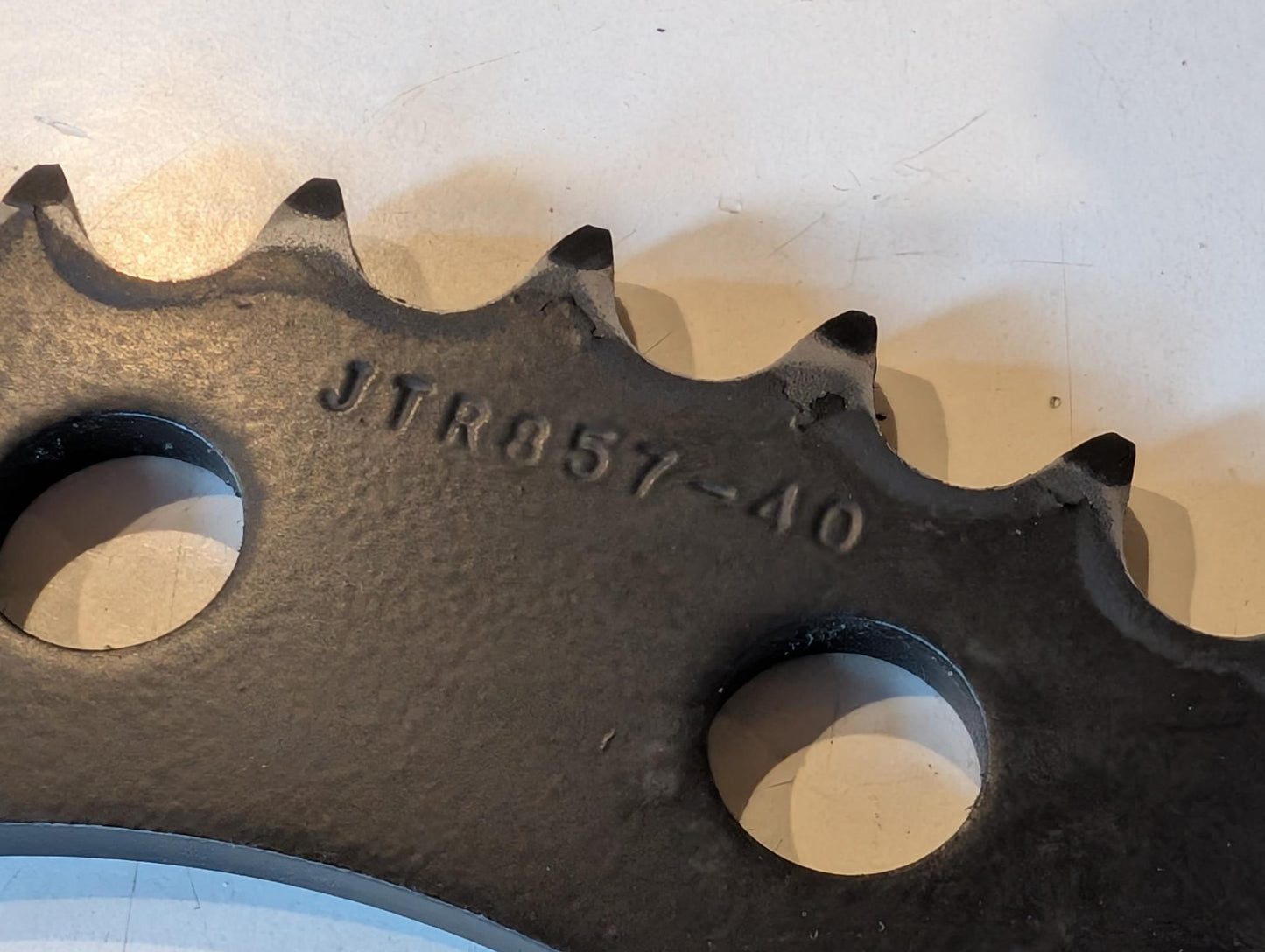 Kettenritzel JTF-577-15 15 Zähne und Kettenrad hinten JTR857-40 40 Zähne, gebraucht