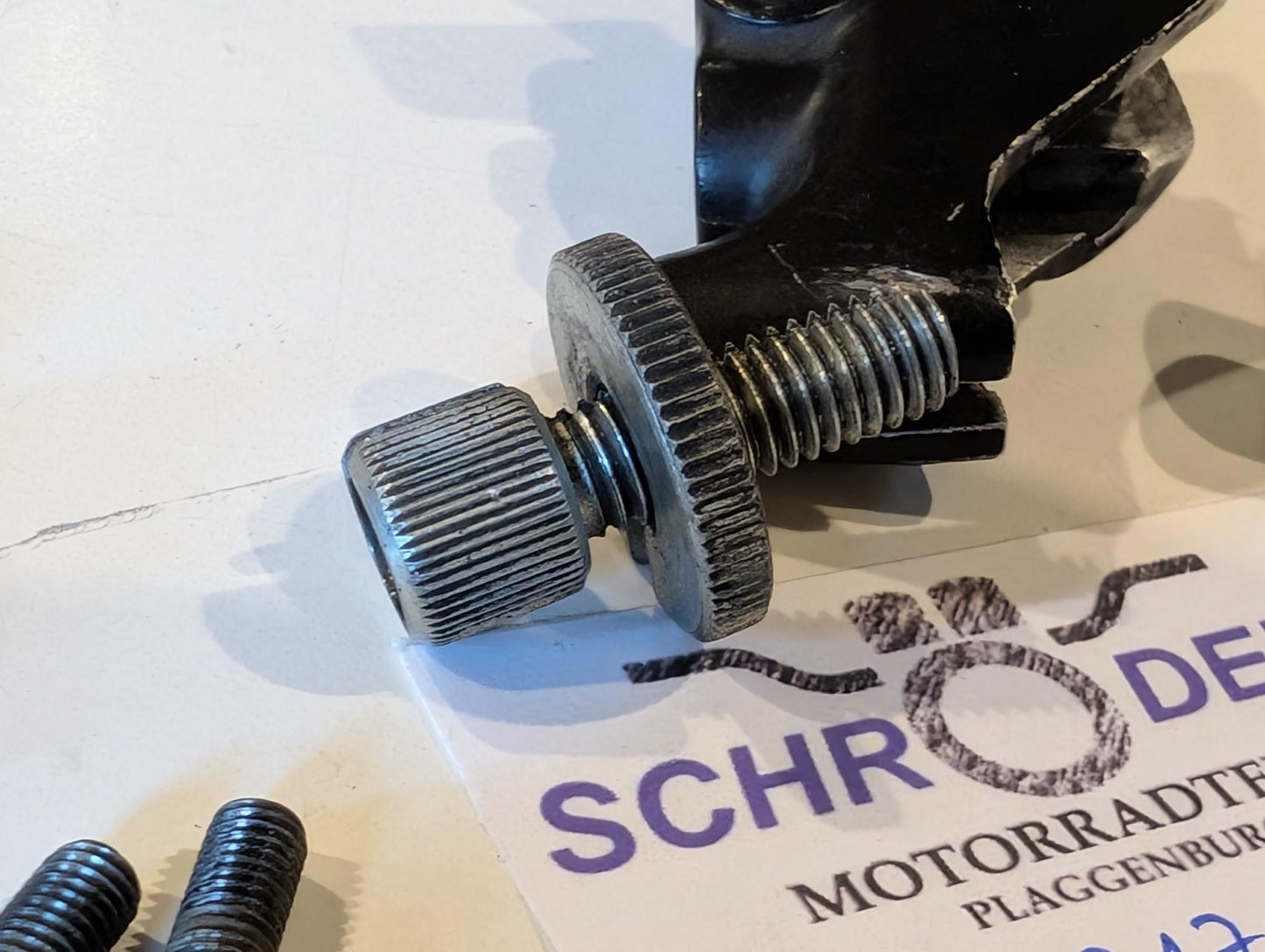 Yamaha XT600Z 1VJ Halter Kupplungshebel 1LN-82911-00 33G-82913-00 Spiegelhalter links, gebraucht